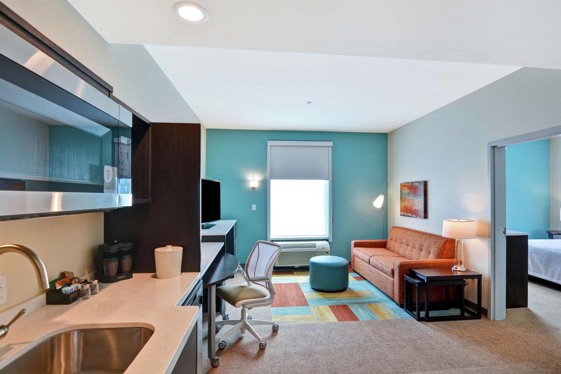Home2 Suites By Hilton Las Vegas Strip South photo 27