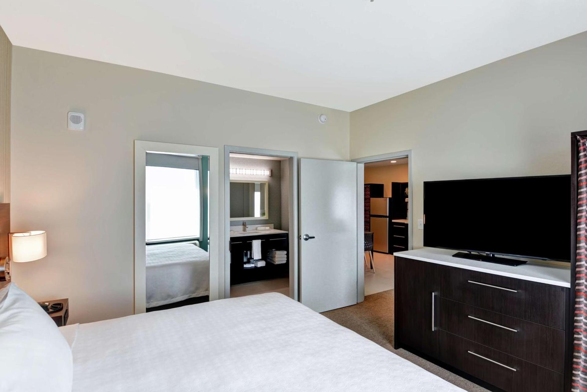 Home2 Suites By Hilton Las Vegas Strip South photo 35