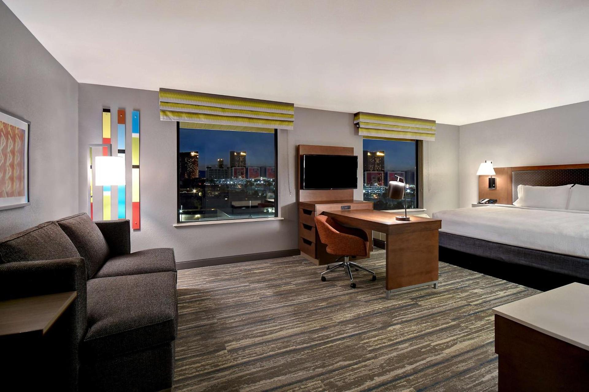Hampton Inn & Suites Las Vegas Convention Center - No Resort Fee photo 30
