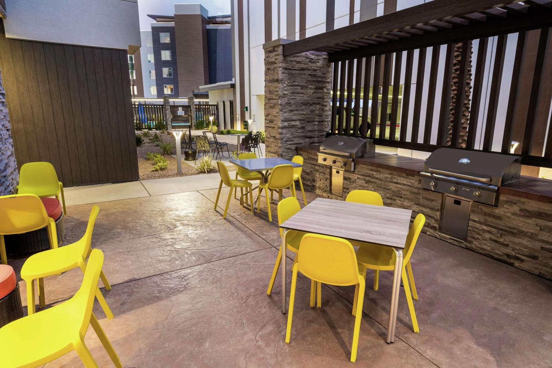 Home2 Suites by Hilton Las Vegas Stadium District photo 3