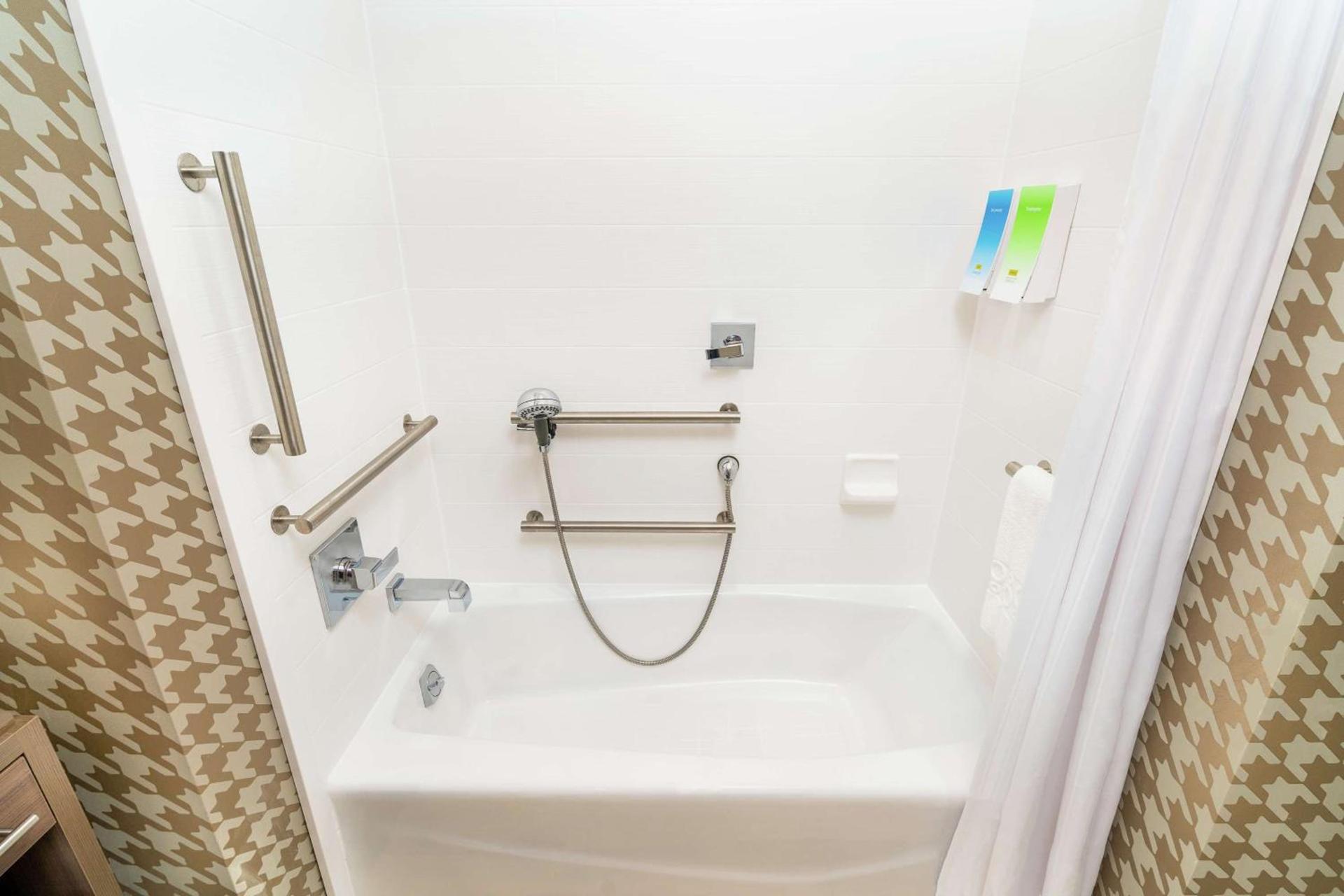 Home2 Suites by Hilton Las Vegas Stadium District photo 21