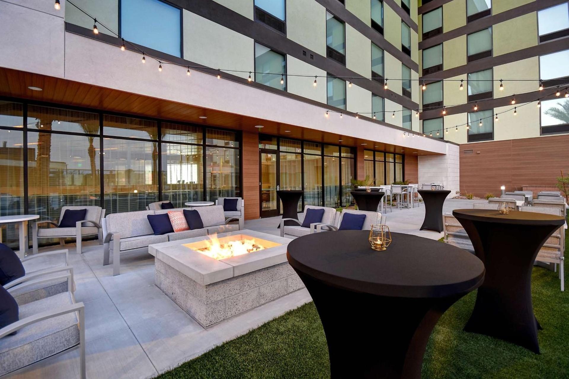 Home2 Suites by Hilton Las Vegas Convention Center - No Resort Fee photo 6
