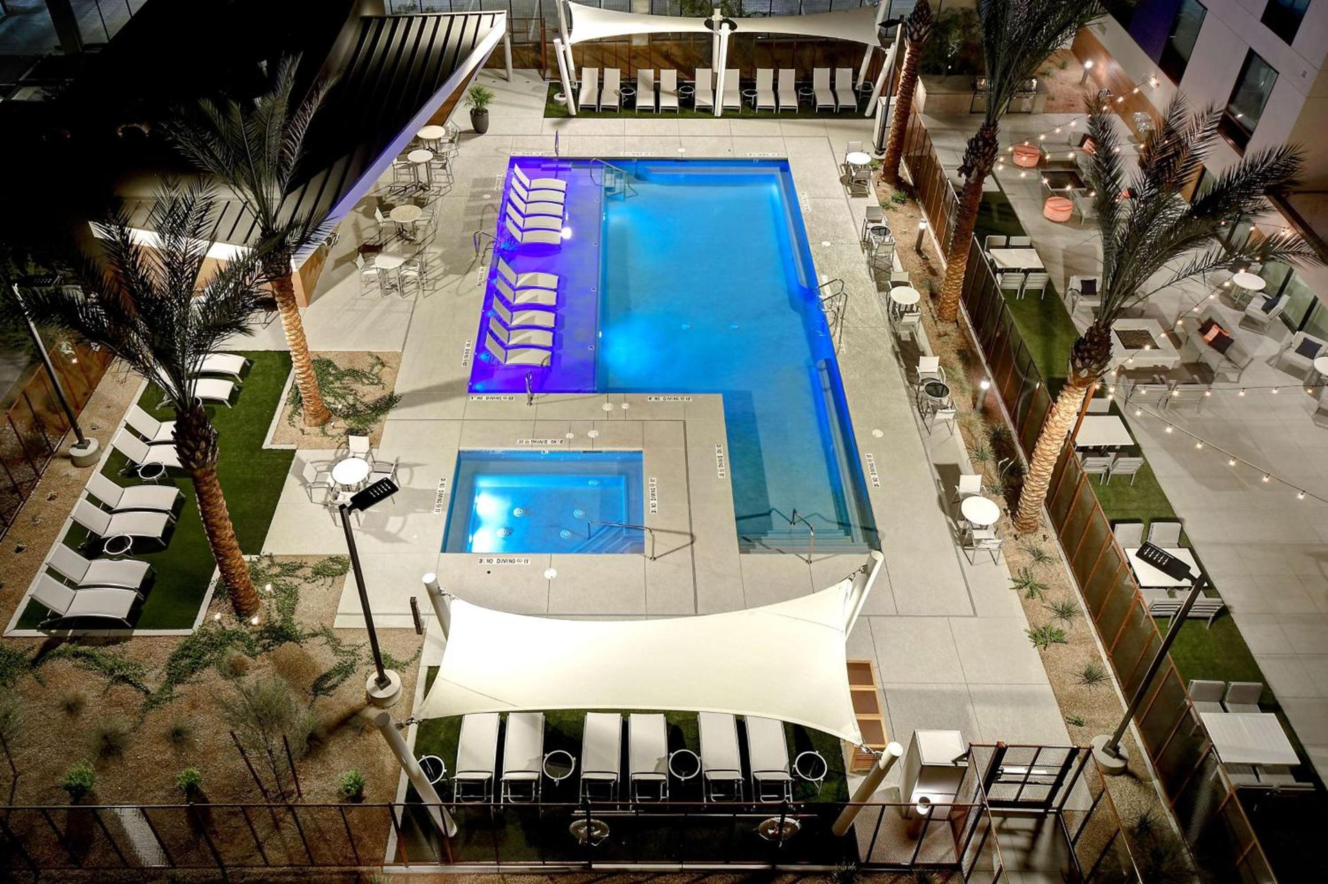 Home2 Suites by Hilton Las Vegas Convention Center - No Resort Fee photo 2