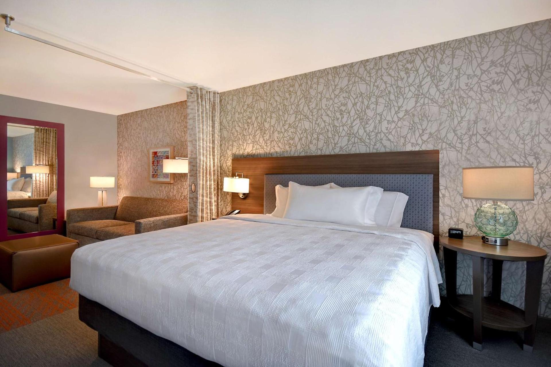 Home2 Suites by Hilton Las Vegas Convention Center - No Resort Fee photo 45