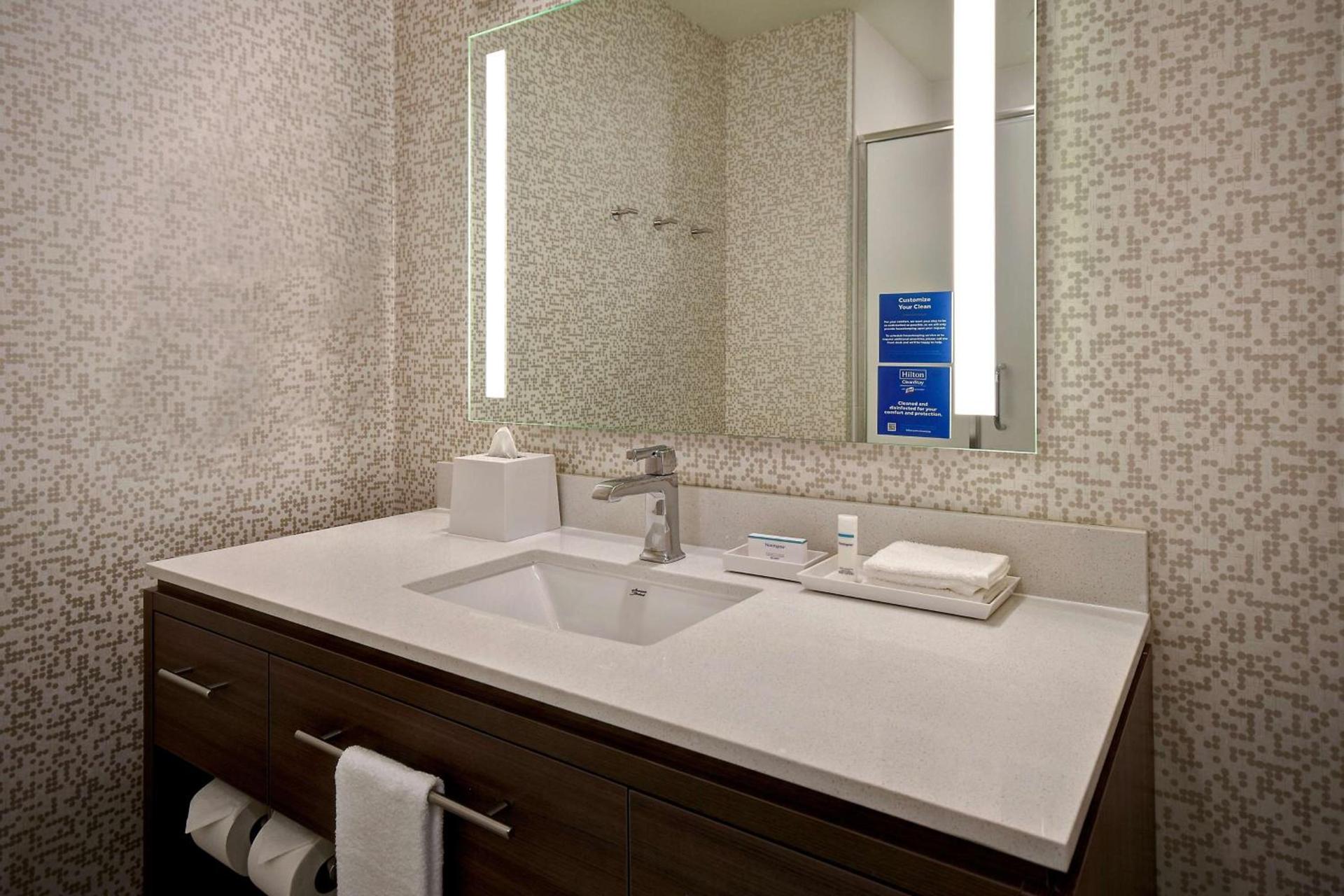 Home2 Suites by Hilton Las Vegas Convention Center - No Resort Fee photo 50