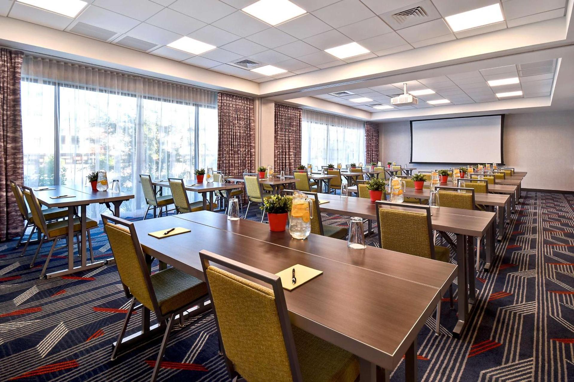 Home2 Suites by Hilton Las Vegas Convention Center - No Resort Fee photo 54