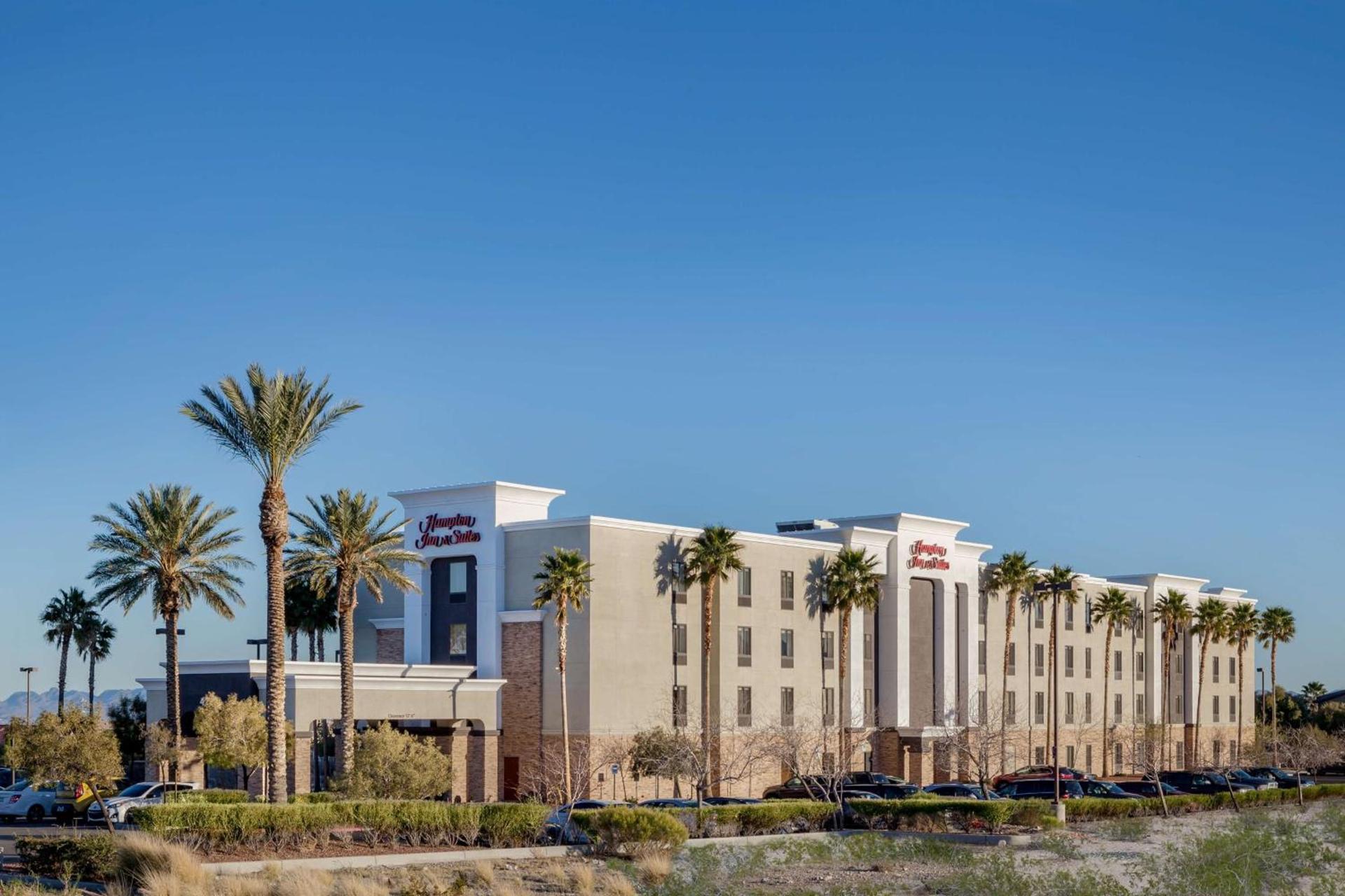 Hampton Inn & Suites Las Vegas-Red Rock/Summerlin photo 2