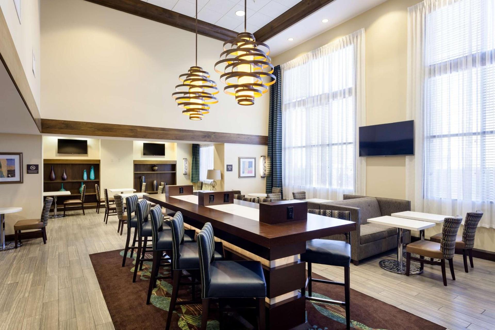 Hampton Inn & Suites Las Vegas-Red Rock/Summerlin photo 8