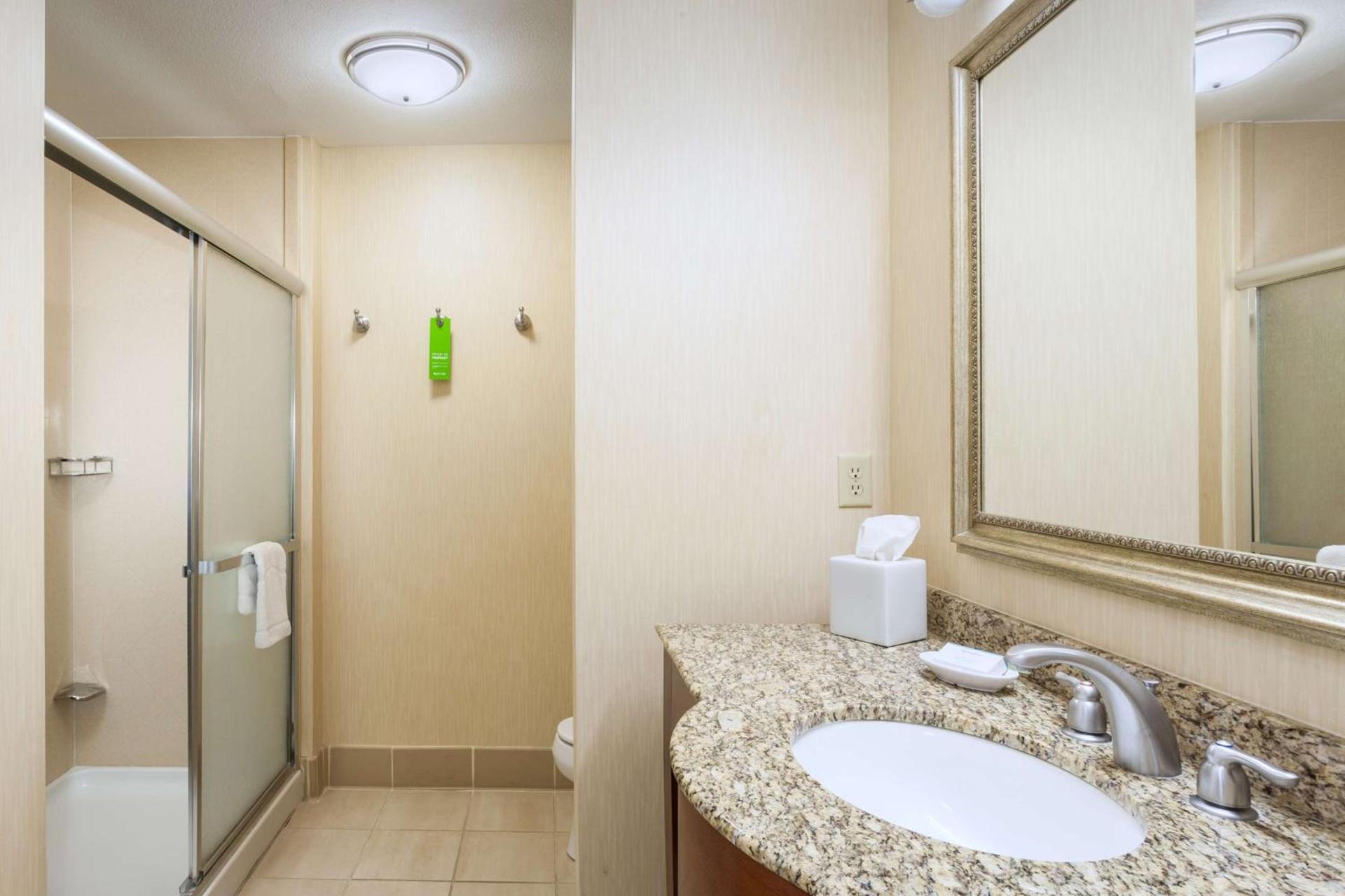 Hampton Inn & Suites Las Vegas-Red Rock/Summerlin photo 13