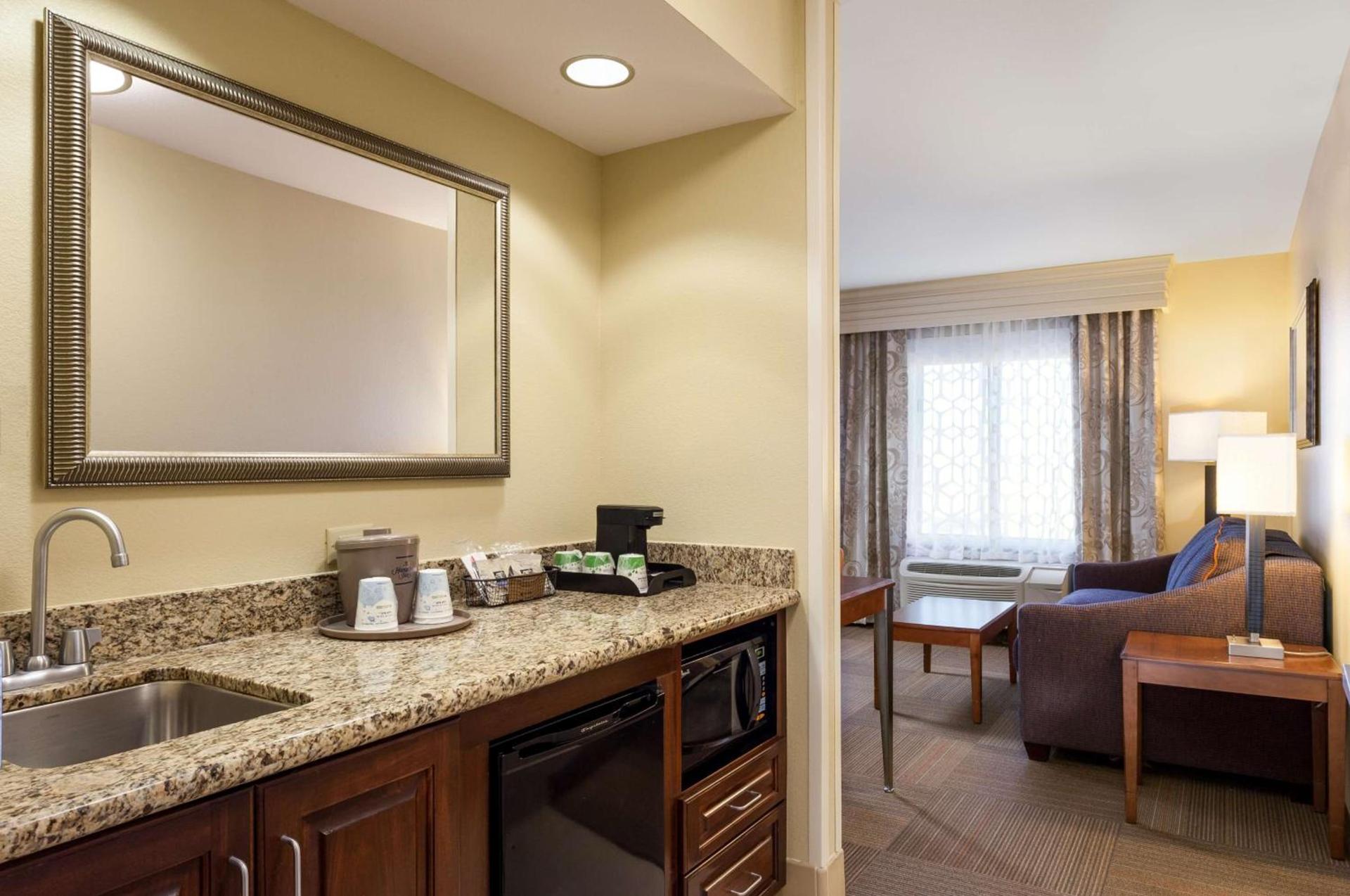 Hampton Inn & Suites Las Vegas-Red Rock/Summerlin photo 23