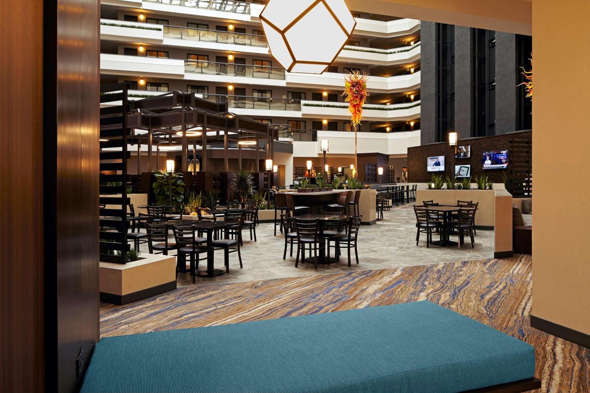 Embassy Suites Los Angeles - International Airport/North photo 10