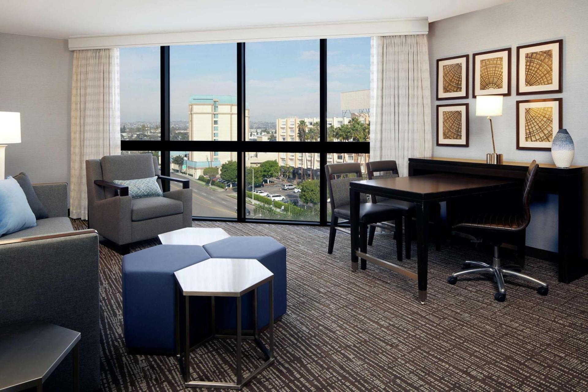 Embassy Suites Los Angeles - International Airport/North photo 22