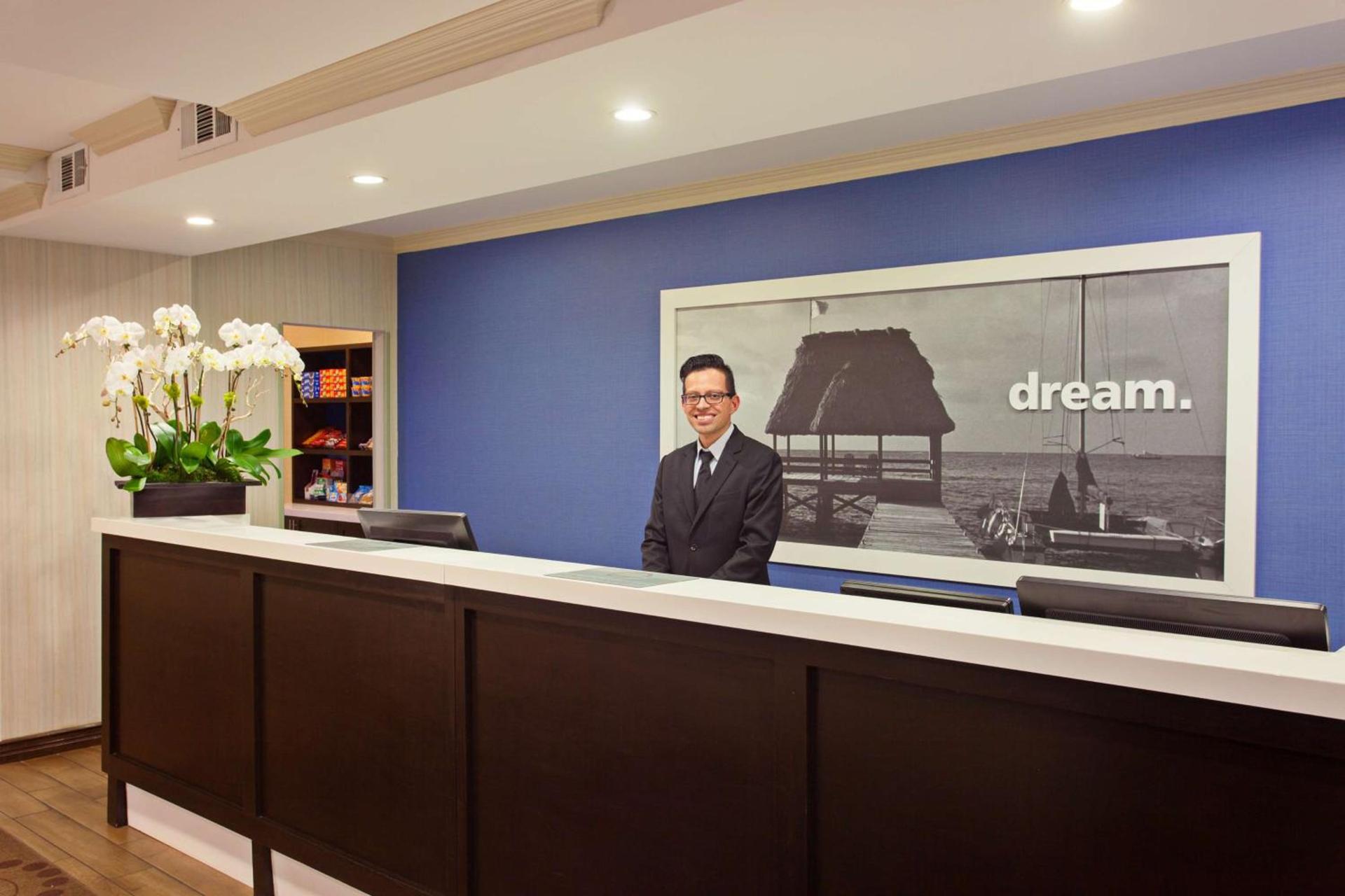Hampton Inn Los Angeles Int'l Airport/Hawthorne photo 6