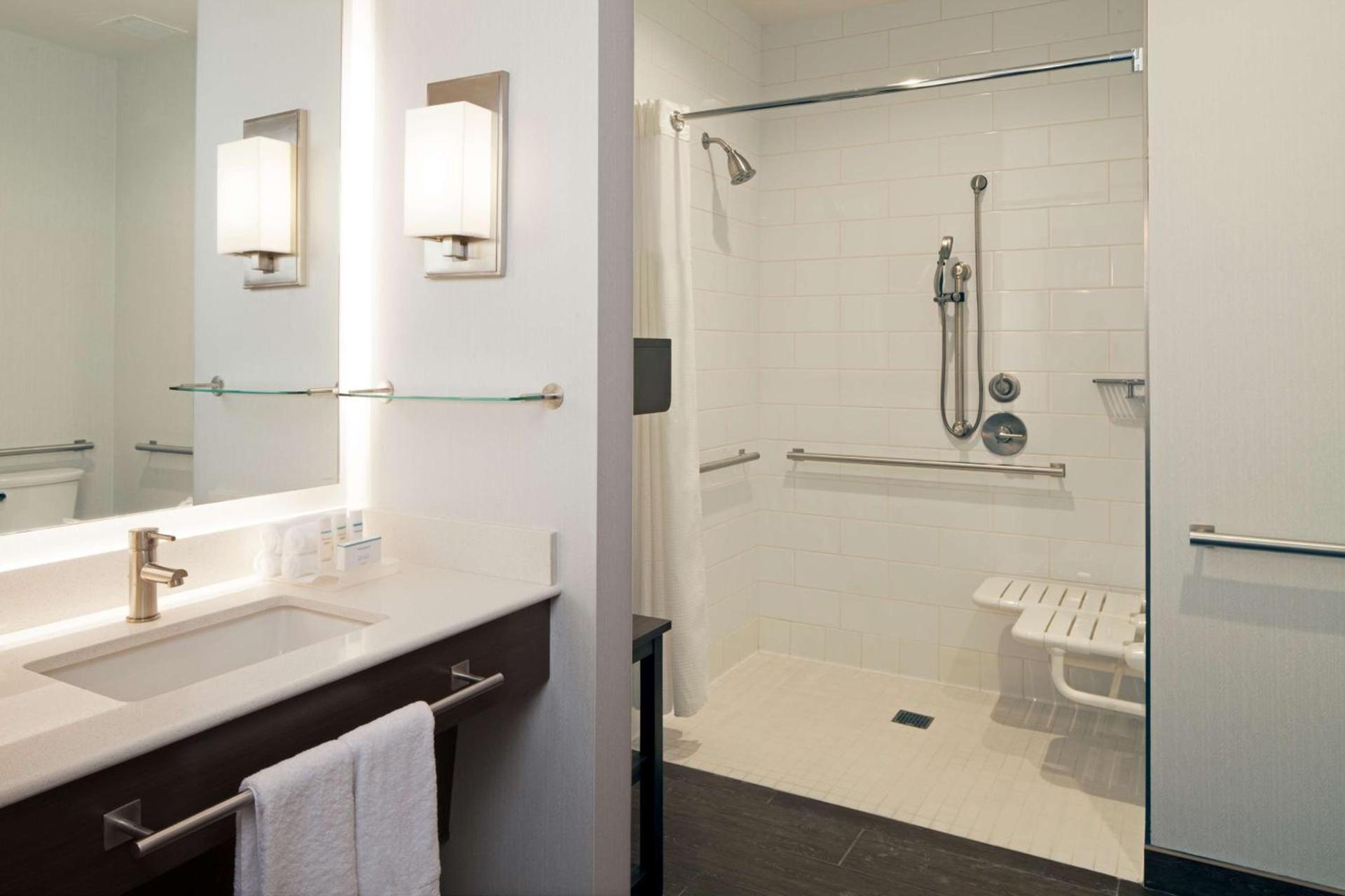 Homewood Suites By Hilton Los Angeles International Airport photo 24