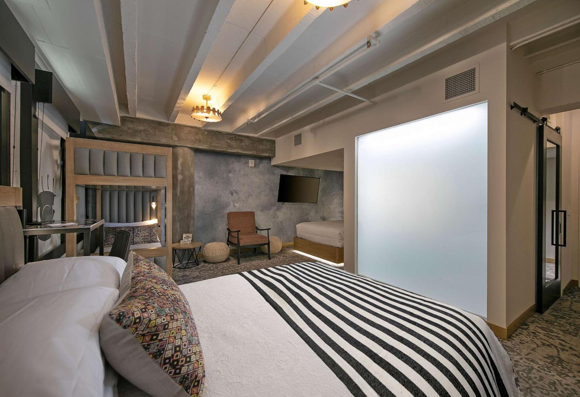 The Wayfarer Downtown LA, Tapestry Collection by Hilton photo 22