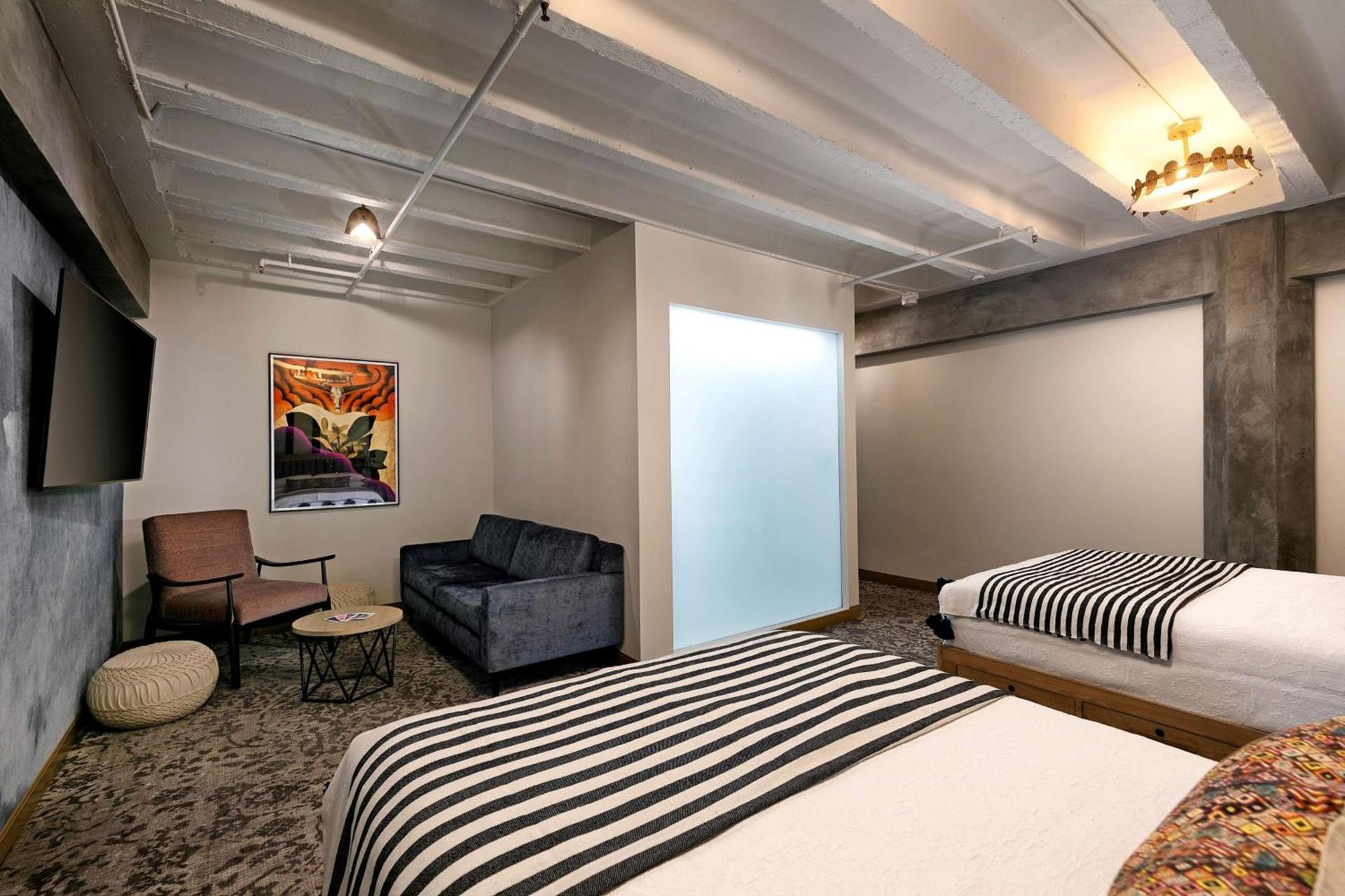 The Wayfarer Downtown LA, Tapestry Collection by Hilton photo 37