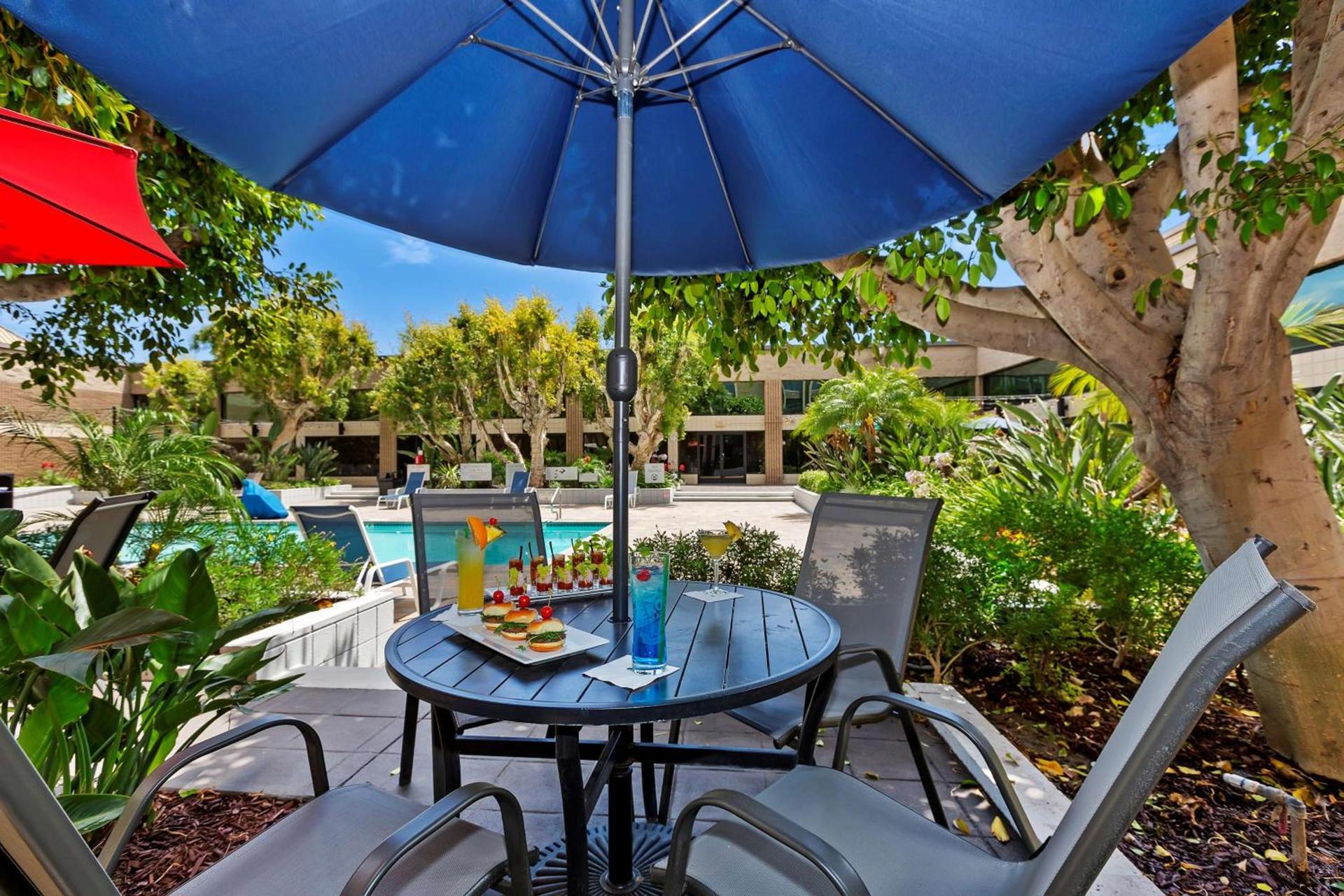 Doubletree by Hilton Whittier photo 3