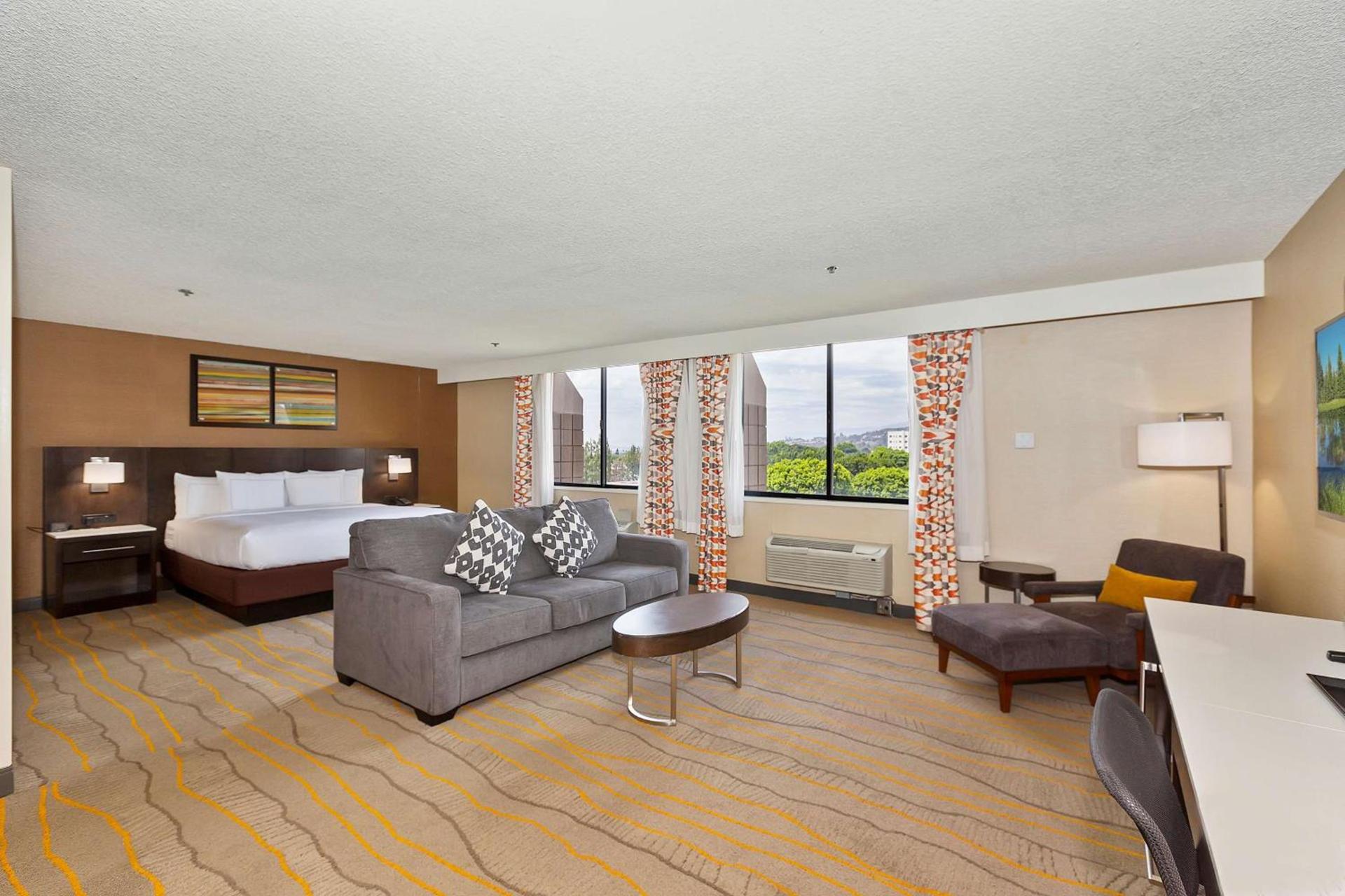 Doubletree by Hilton Whittier photo 24