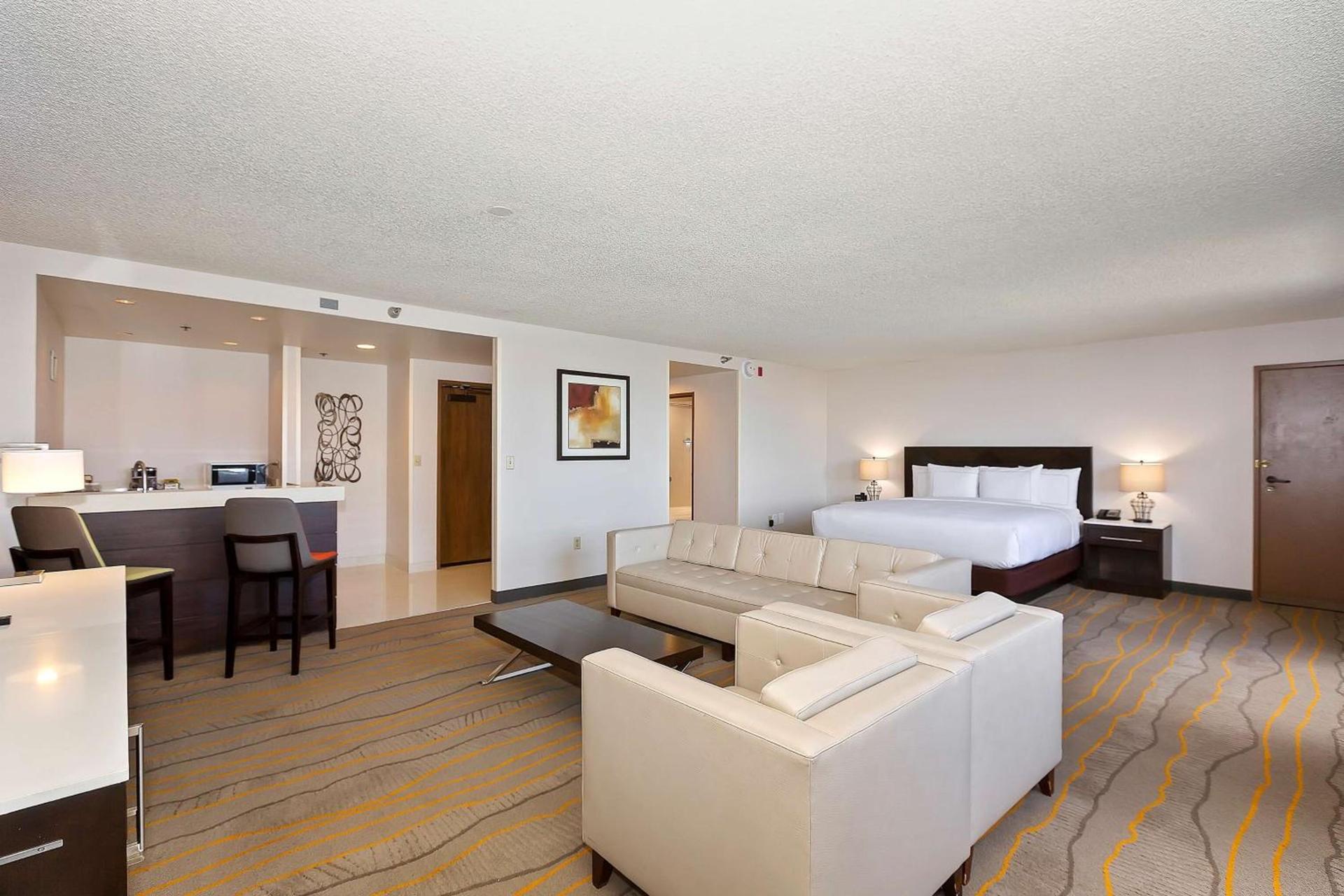Doubletree by Hilton Whittier photo 26