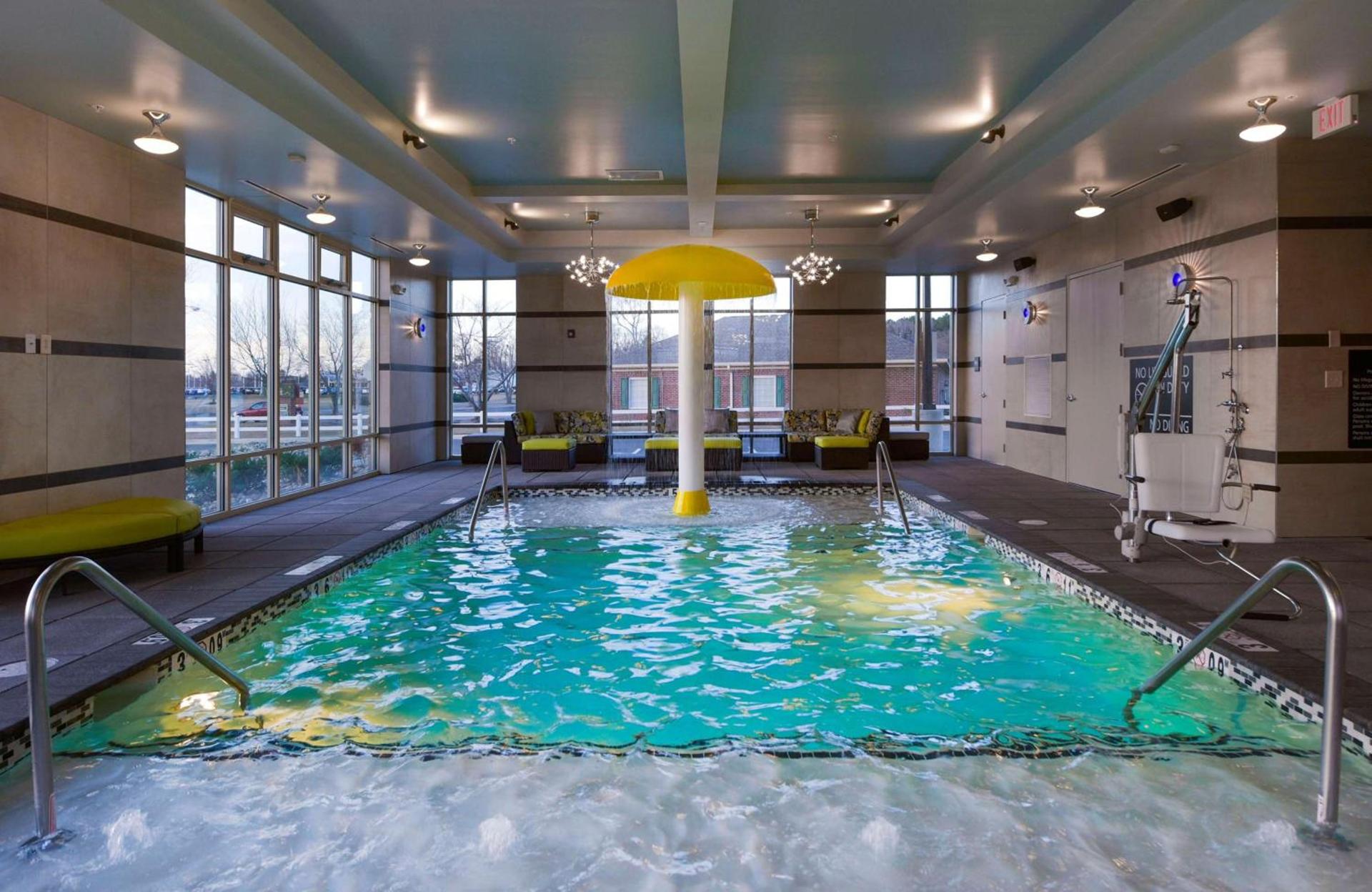 Hampton Inn Lumberton, NC photo 10