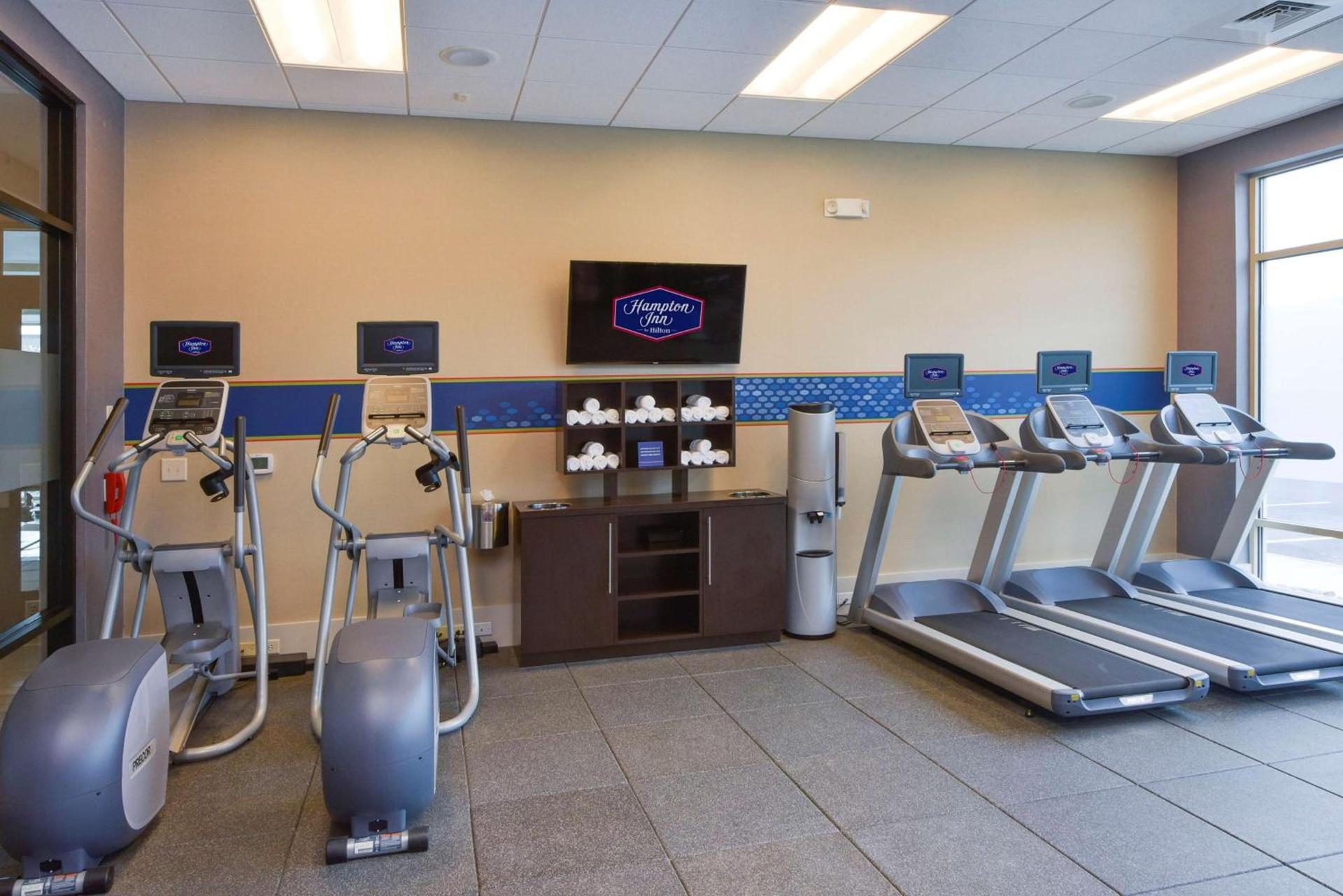 Hampton Inn Lumberton, NC photo 22