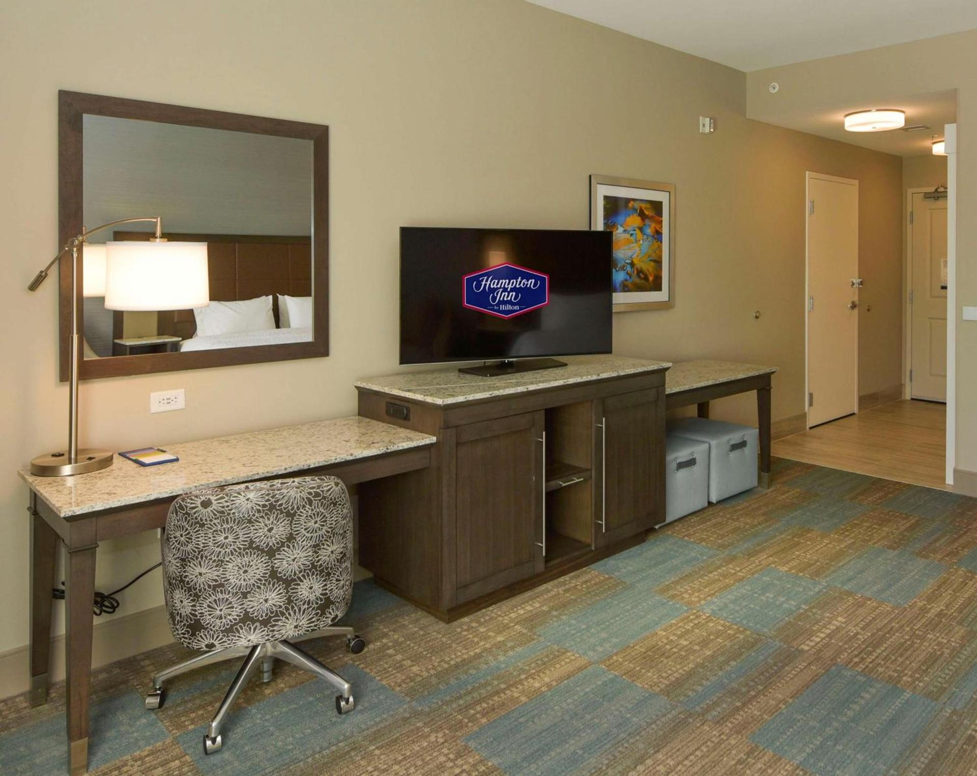 Hampton Inn Lumberton, NC photo 27