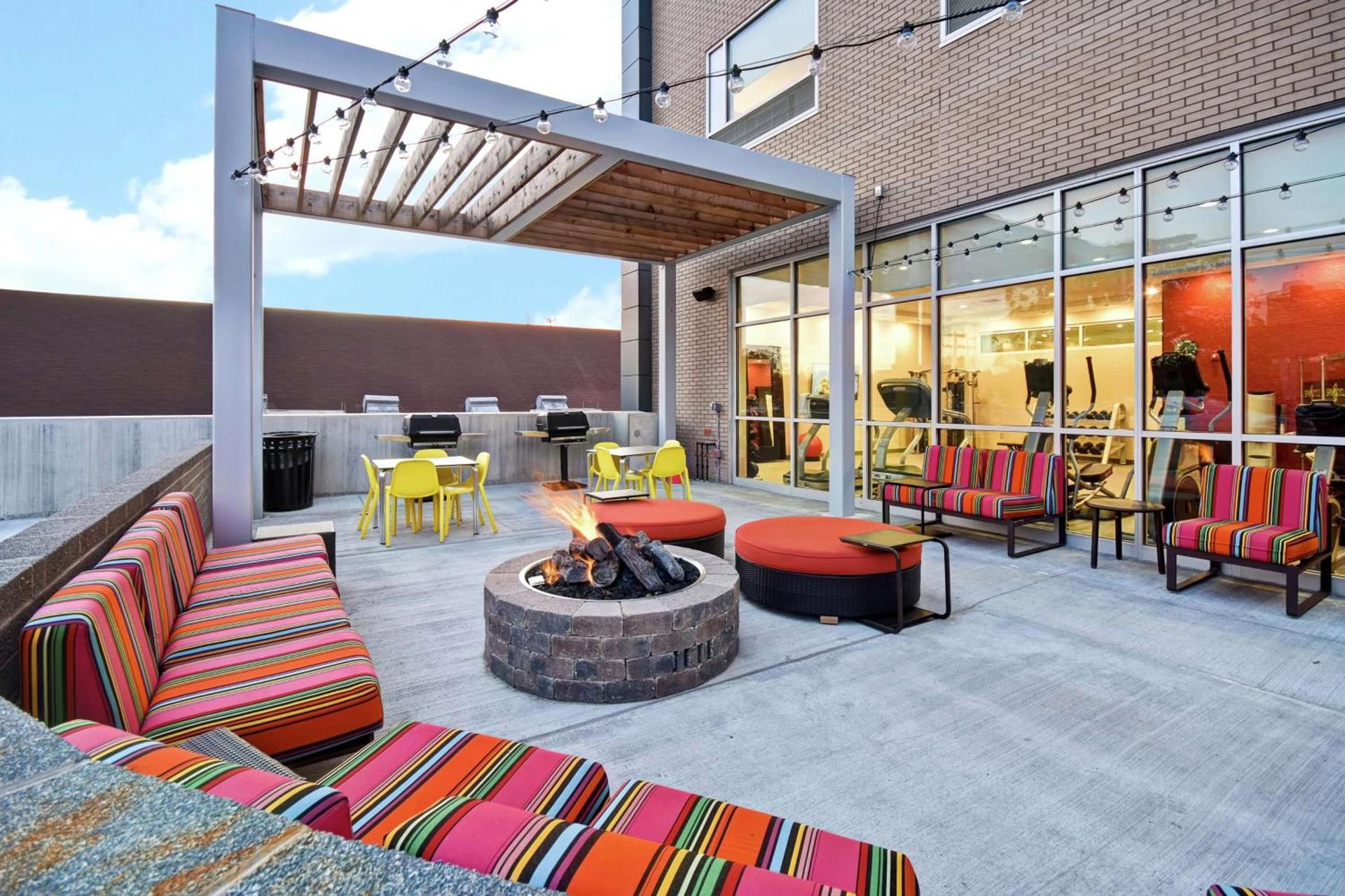 Home2 Suites By Hilton Columbus Downtown photo 4