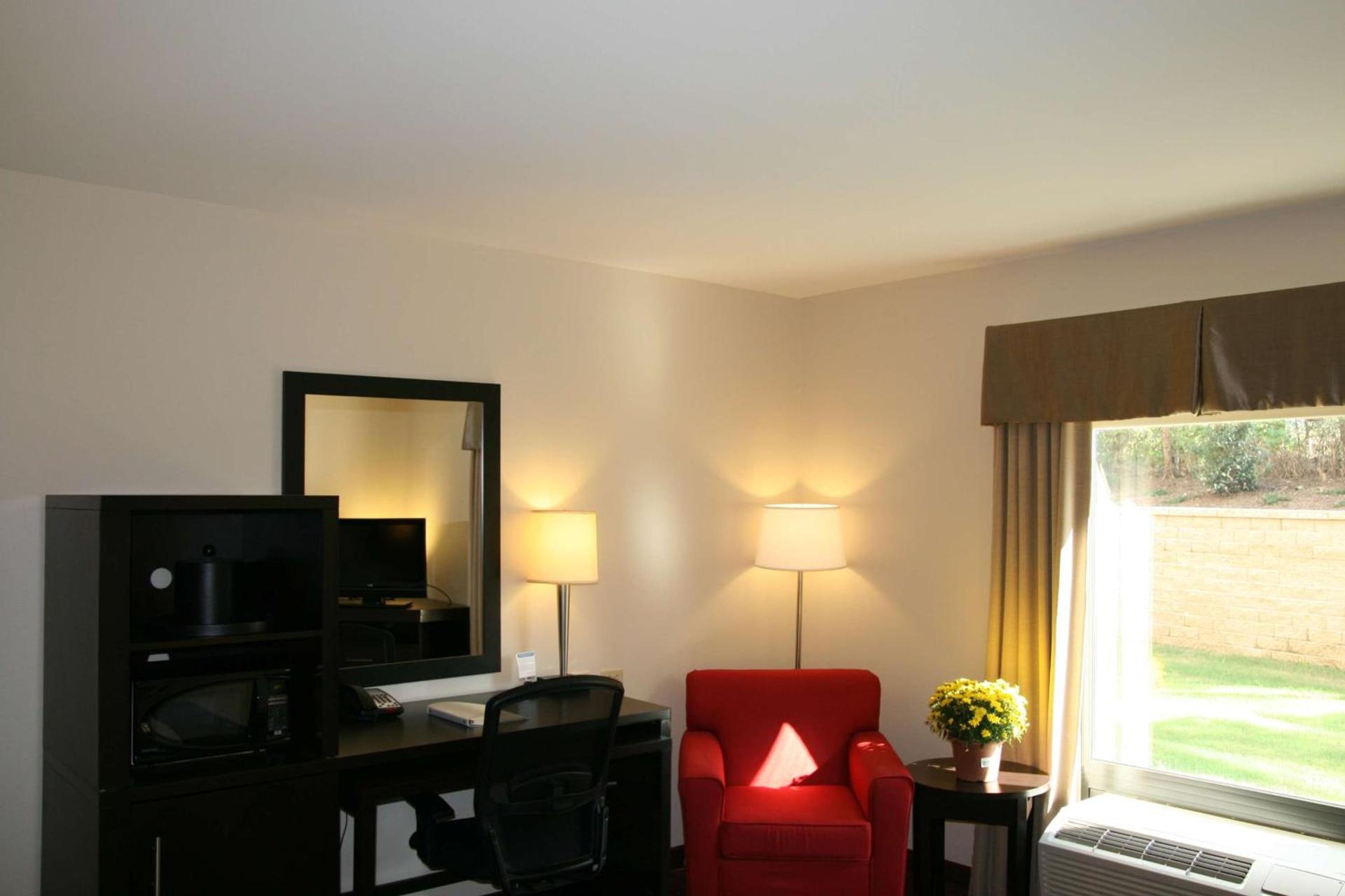 Hampton Inn & Suites Lebanon photo 8