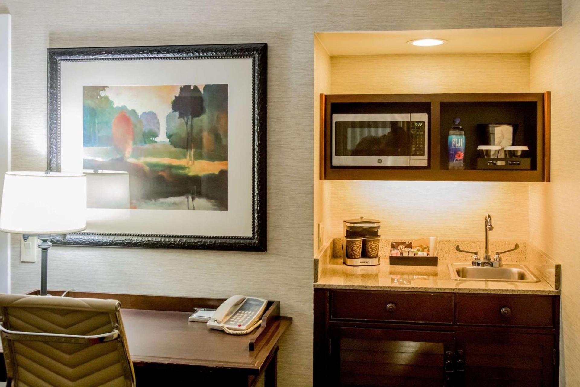 Embassy Suites by Hilton Lexington Green photo 20