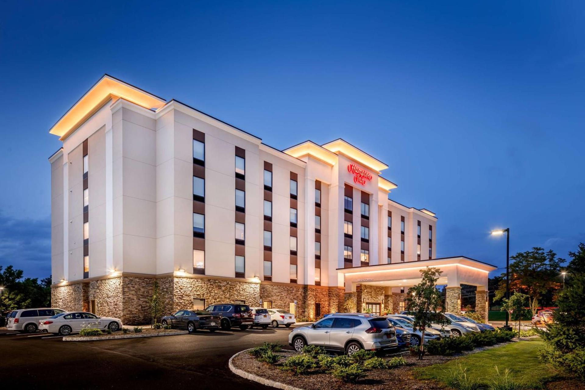 Hampton Inn By Hilton Paramus photo 2