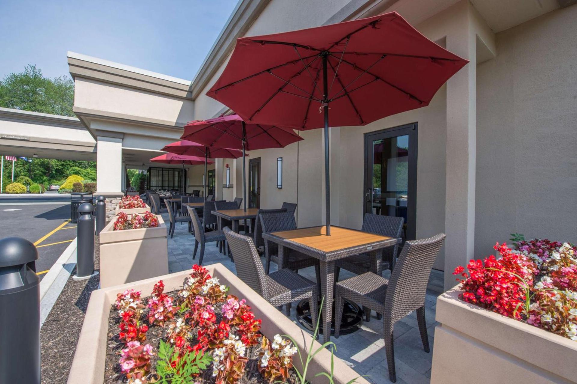 Hotel MTK Mount Kisco photo 15
