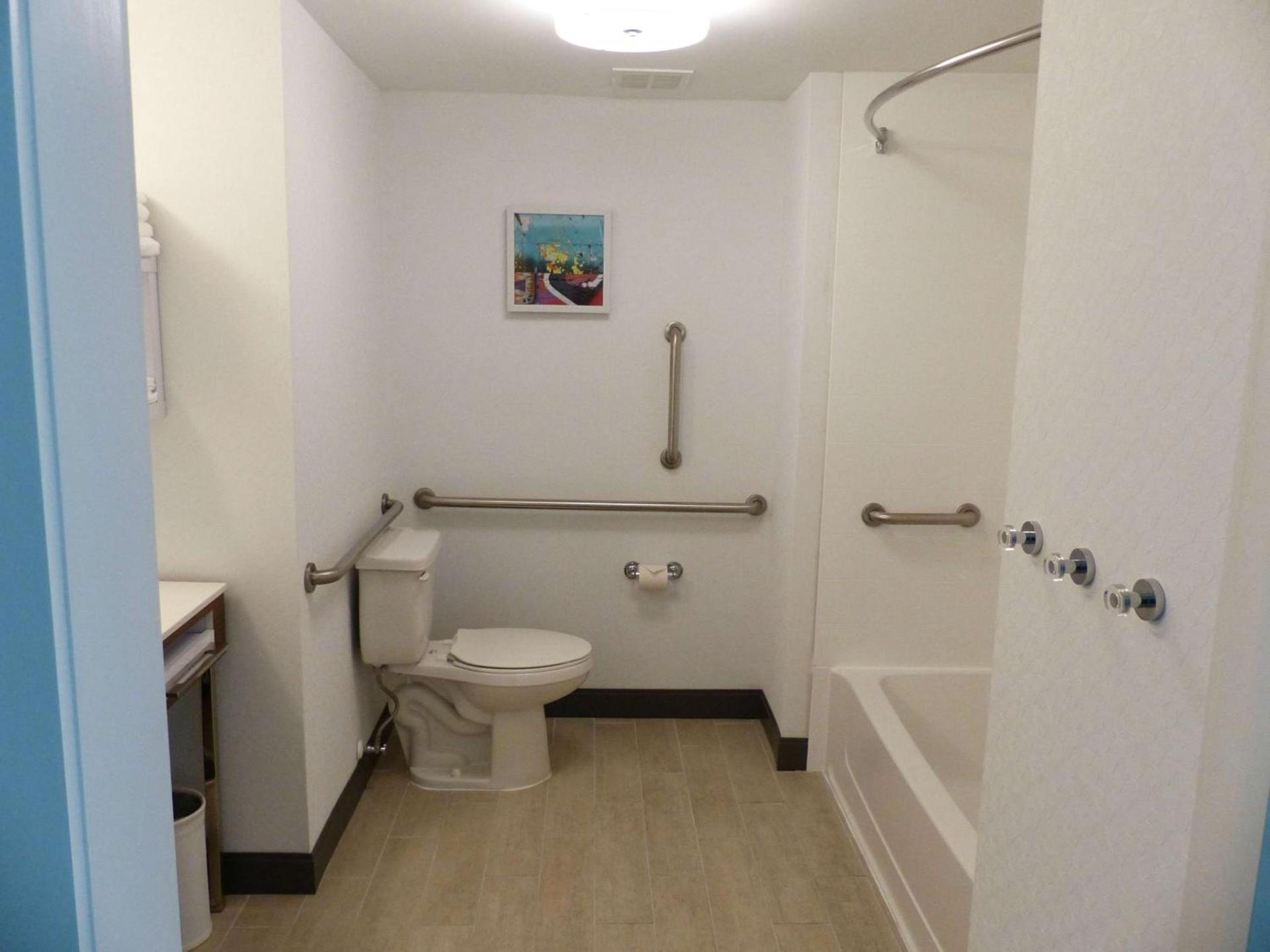 Hampton Inn By Hilton Paramus photo 18