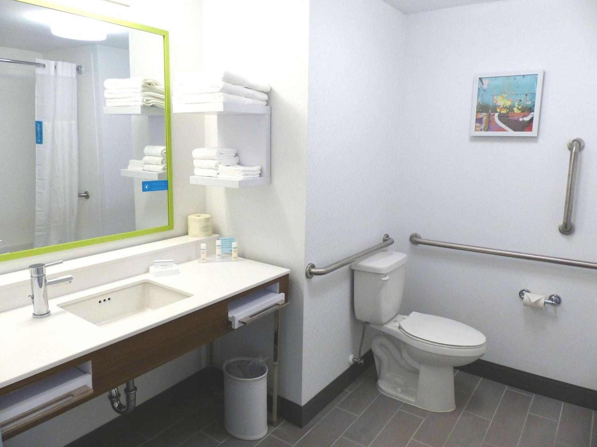 Hampton Inn By Hilton Paramus photo 23