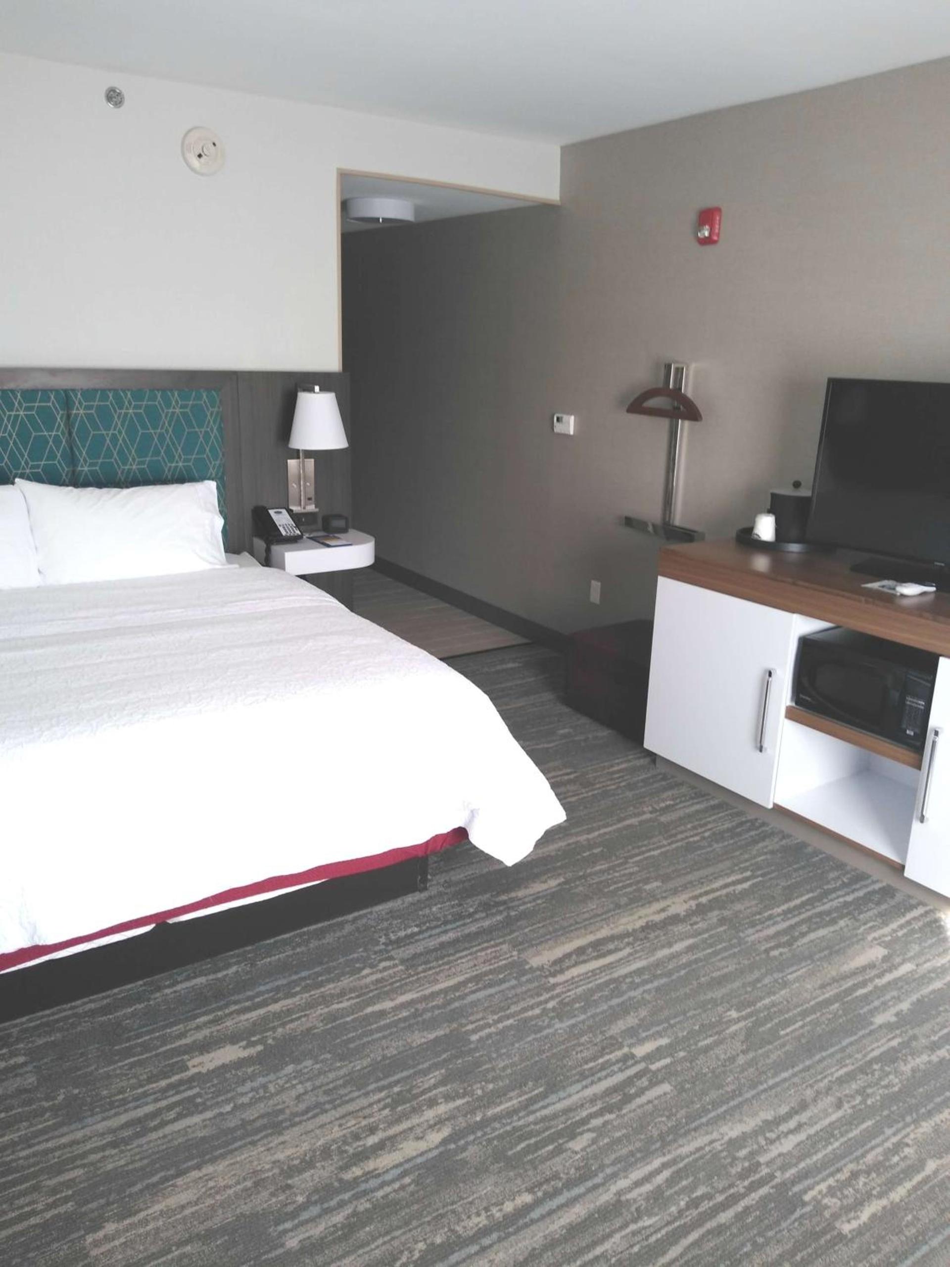 Hampton Inn By Hilton Paramus photo 45