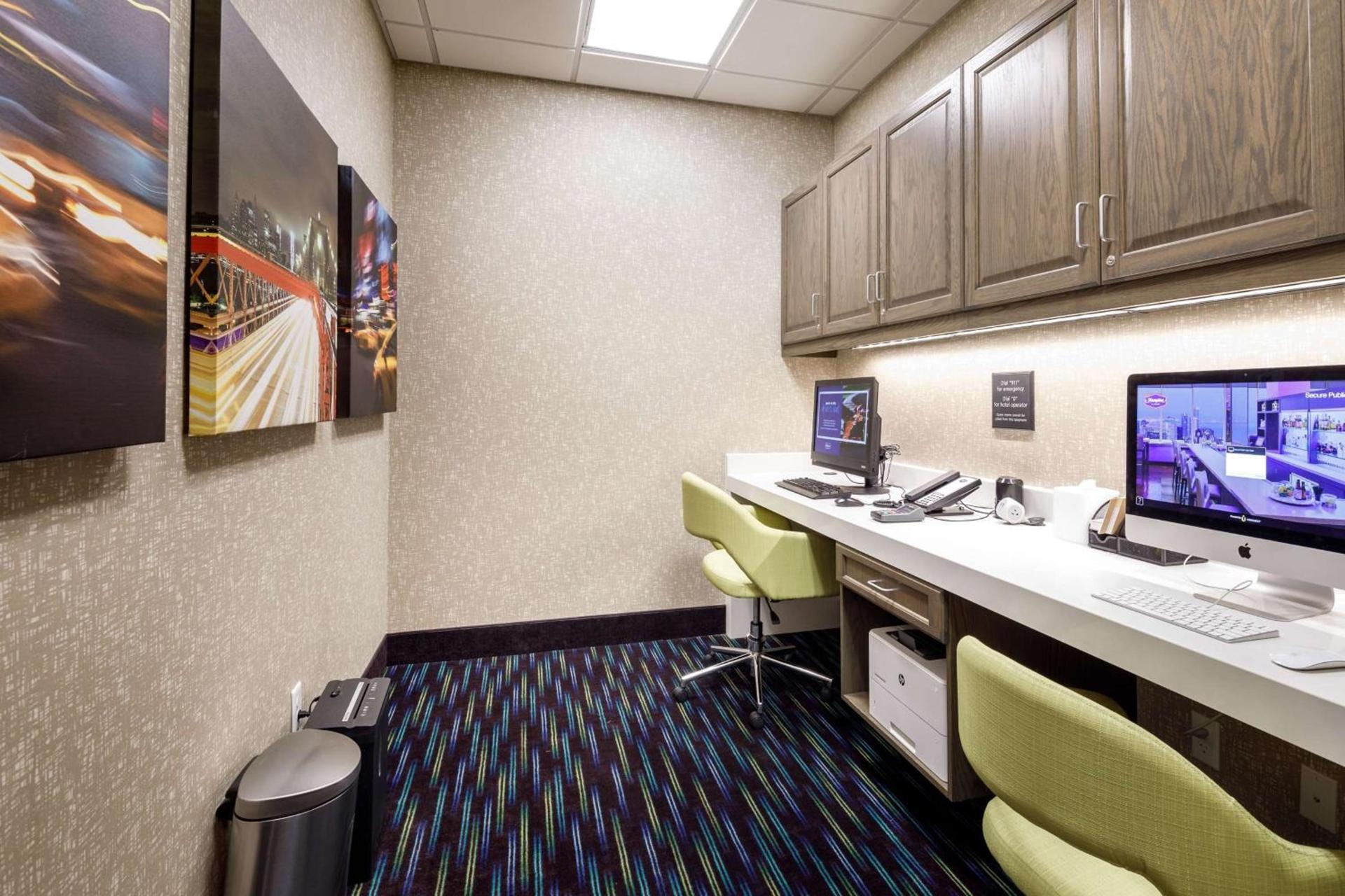 Hampton Inn By Hilton Paramus photo 49