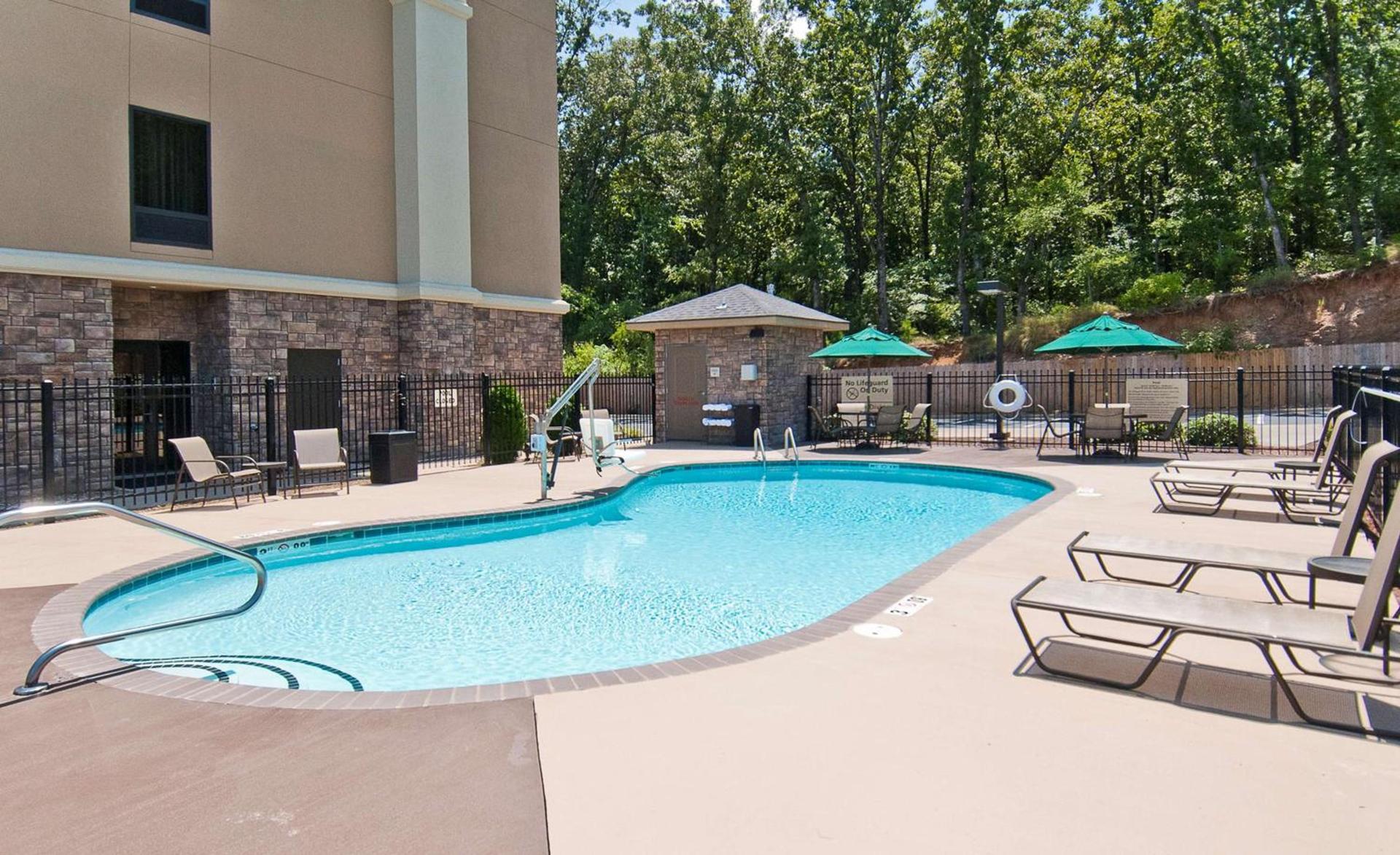 Hampton Inn Maumelle photo 9