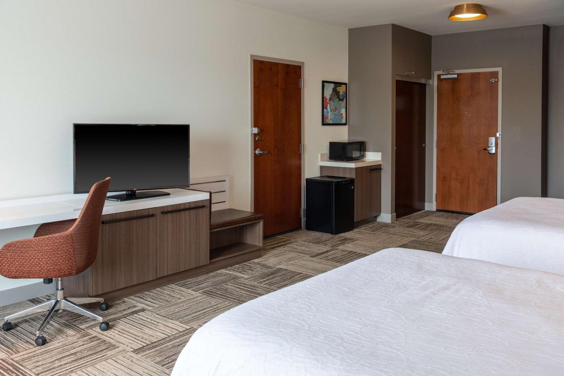 Hilton Garden Inn North Little Rock photo 33