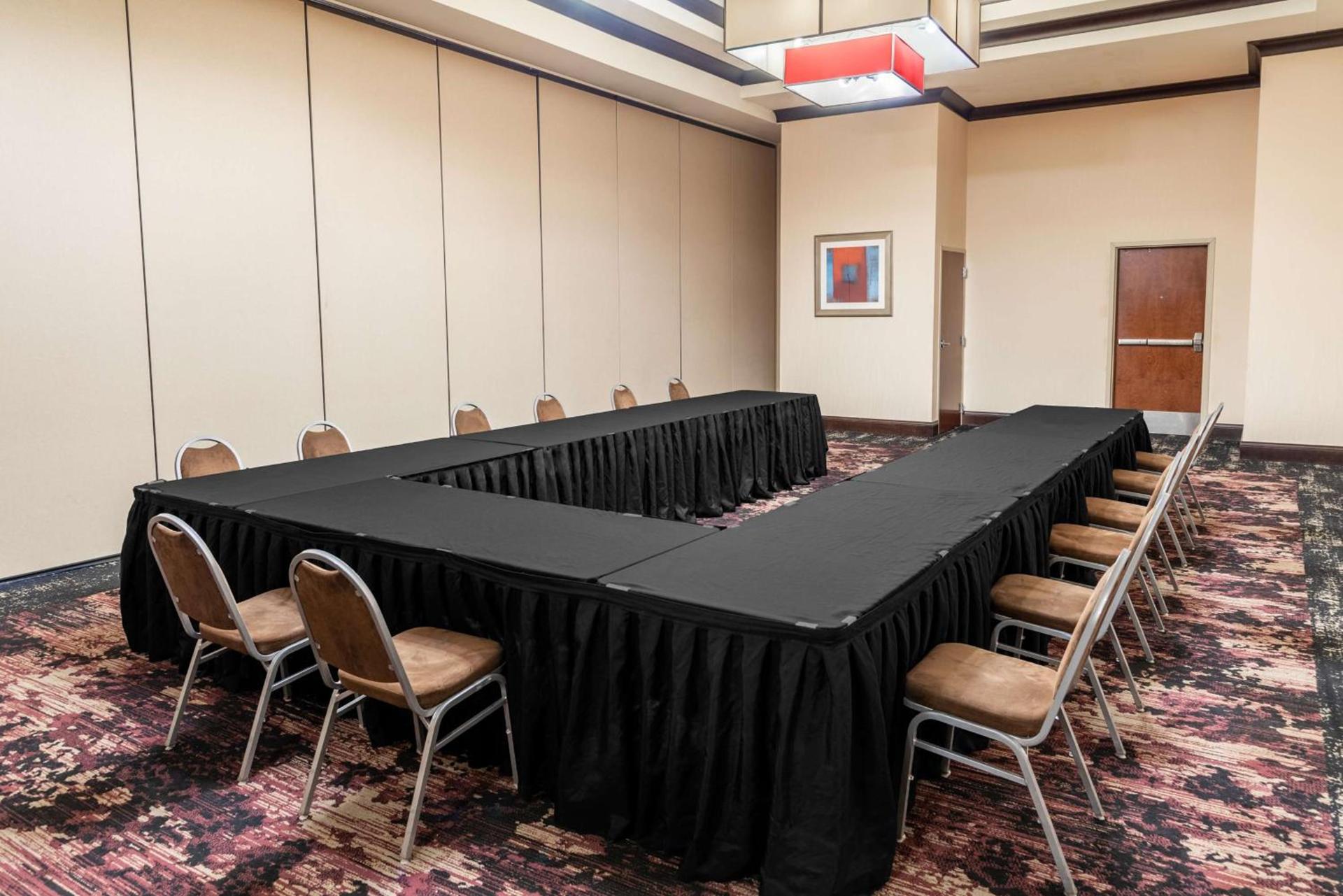 Hilton Garden Inn North Little Rock photo 61