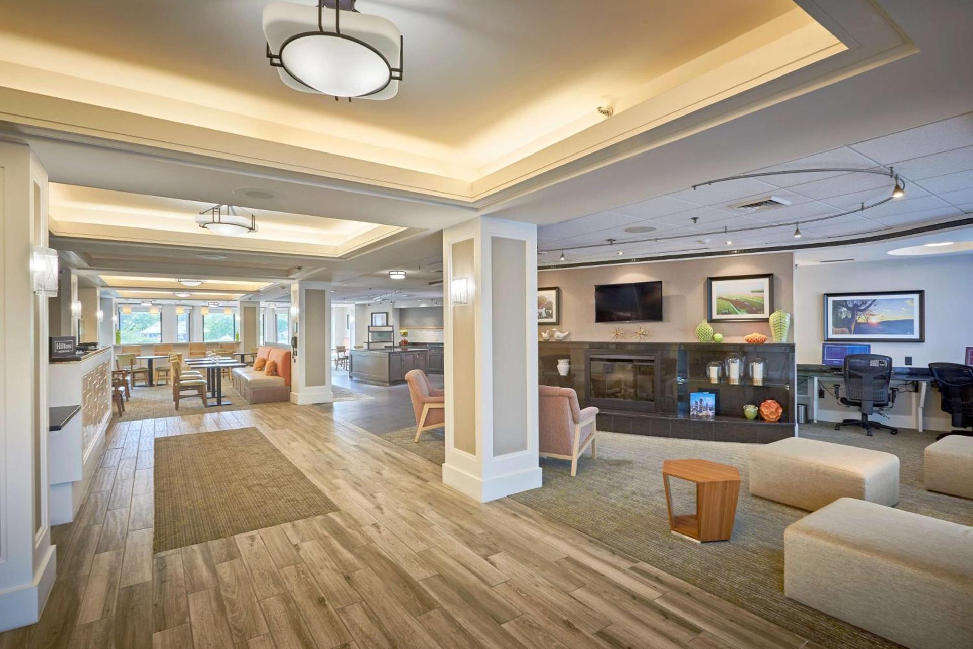 Hampton Inn Lancaster photo 6