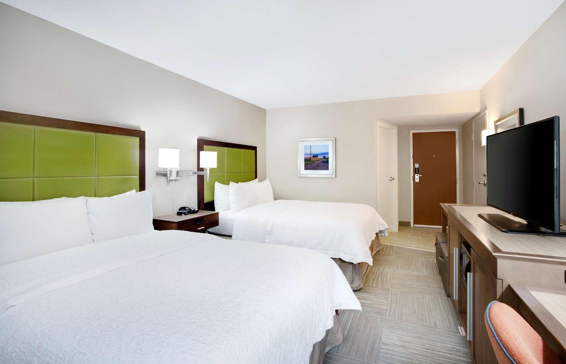 Hampton Inn Lancaster photo 20