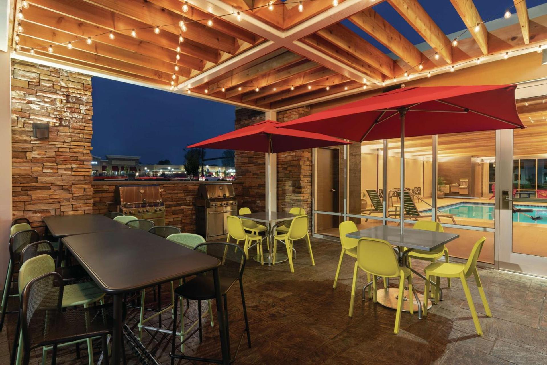 Home2 Suites By Hilton Lancaster photo 9
