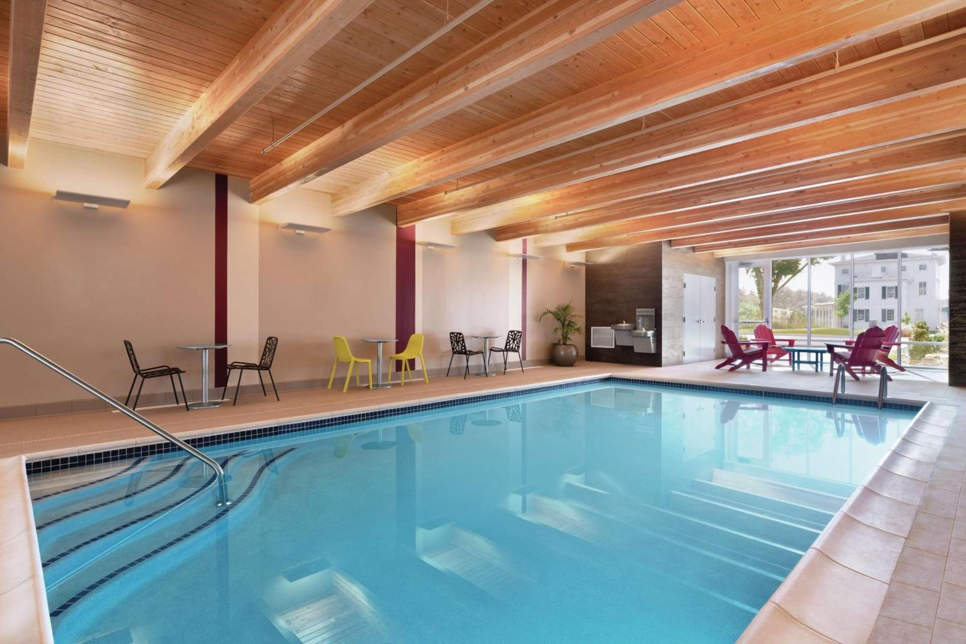 Home2 Suites By Hilton Lancaster photo 10