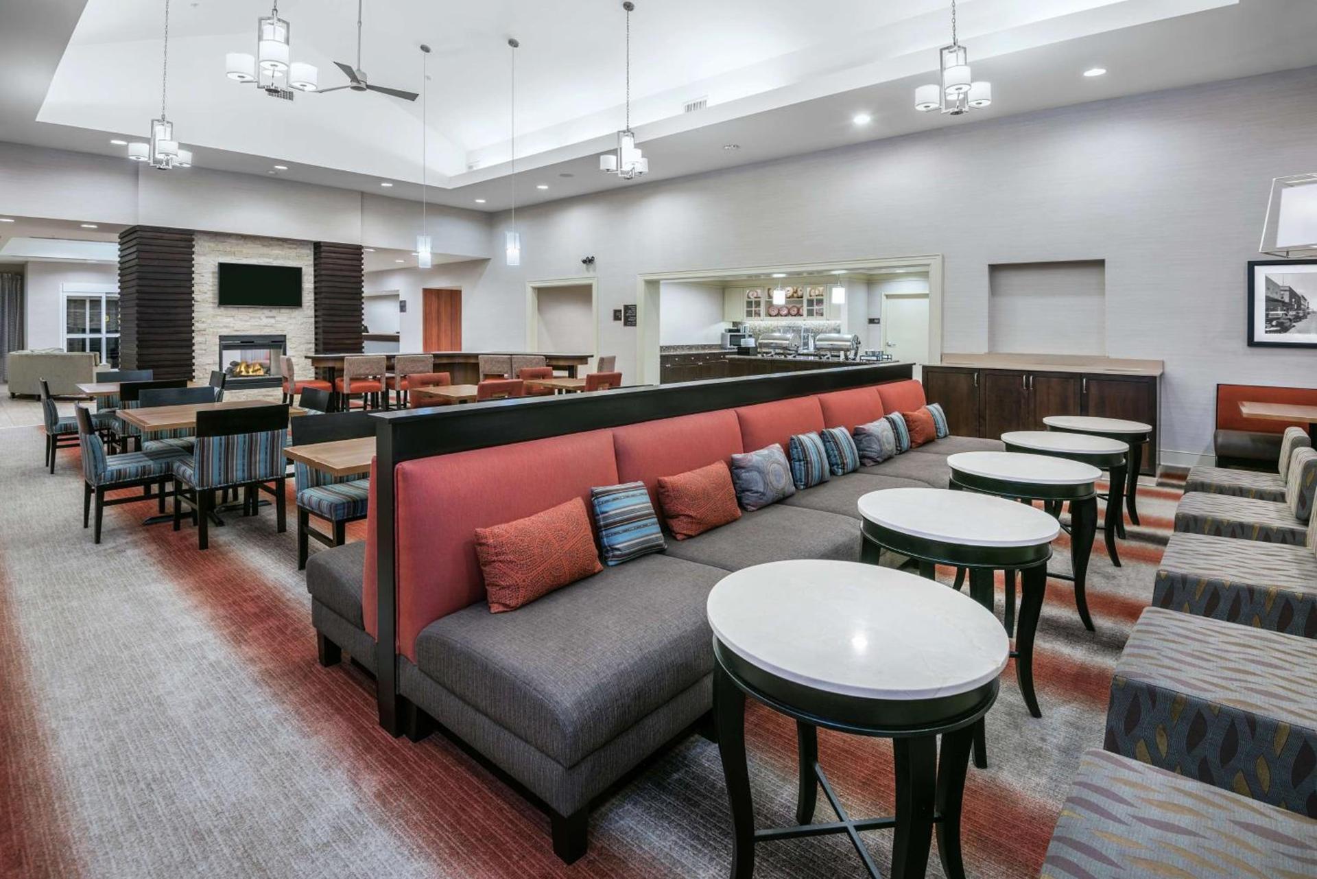 Homewood Suites Laredo at Mall Del Norte photo 7