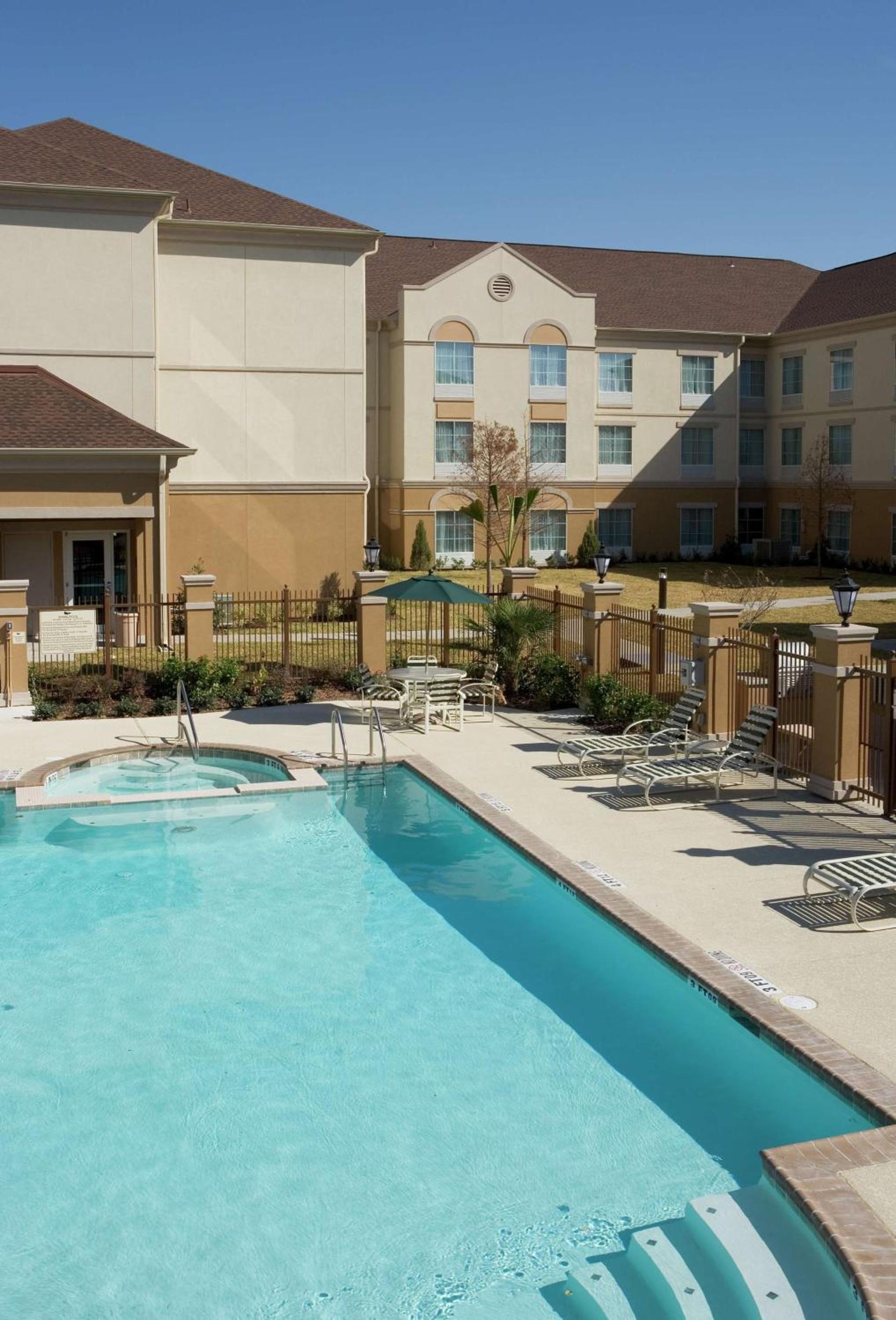 Homewood Suites Laredo at Mall Del Norte photo 11