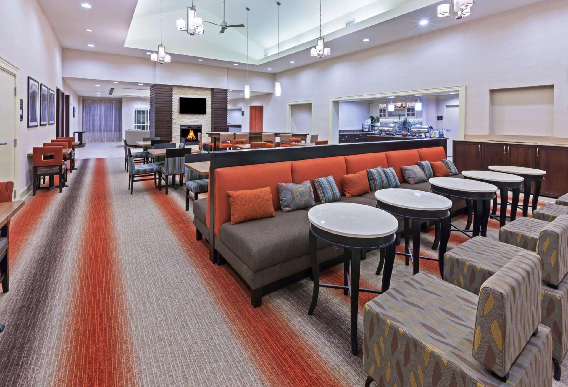 Homewood Suites Laredo at Mall Del Norte photo 13