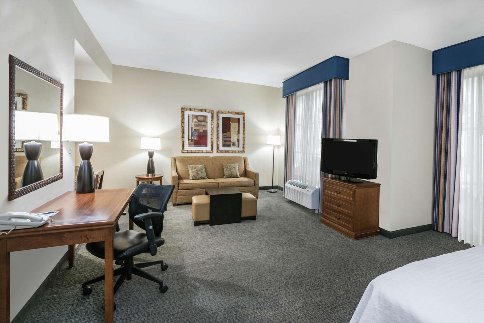 Homewood Suites Laredo at Mall Del Norte photo 20