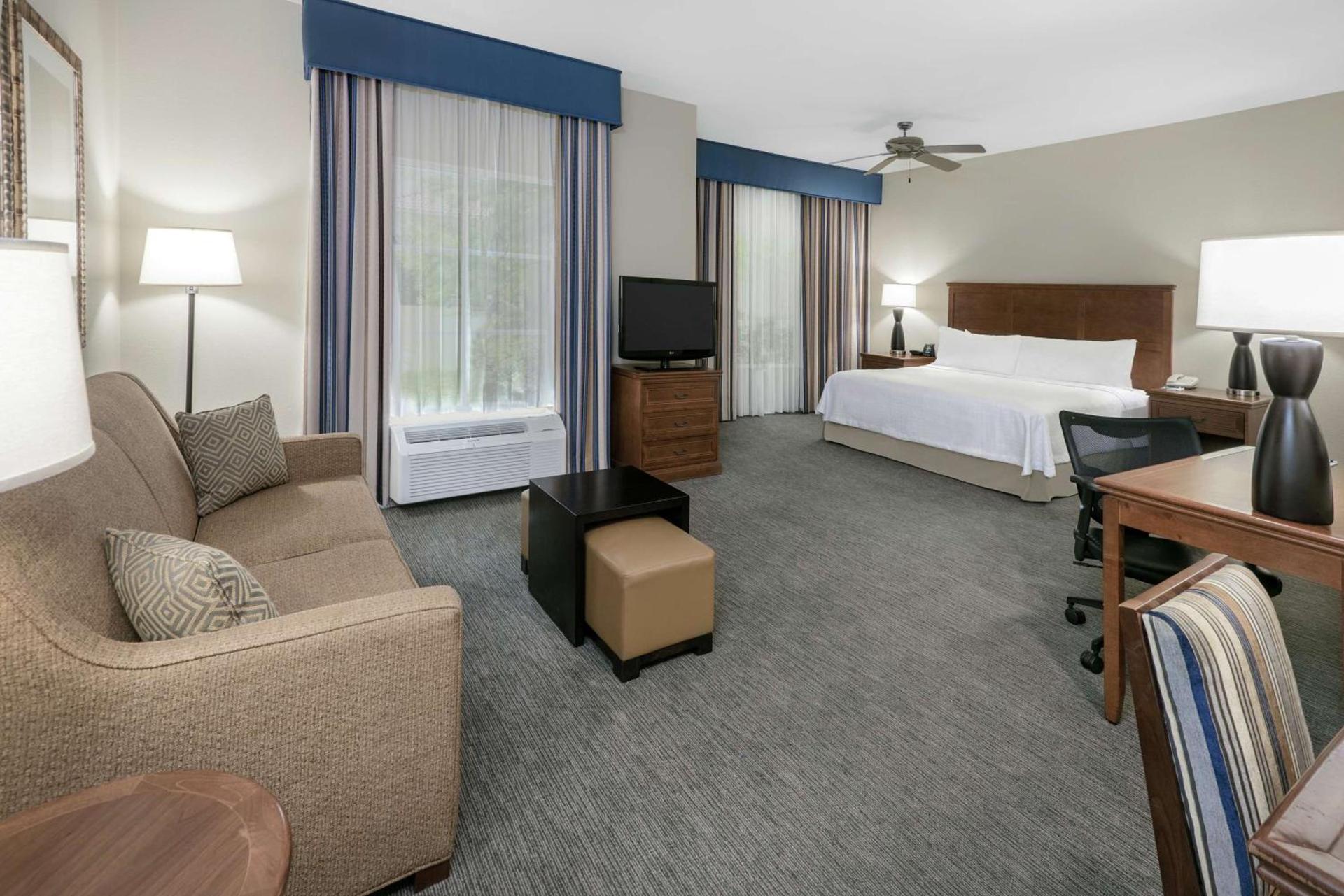 Homewood Suites Laredo at Mall Del Norte photo 23