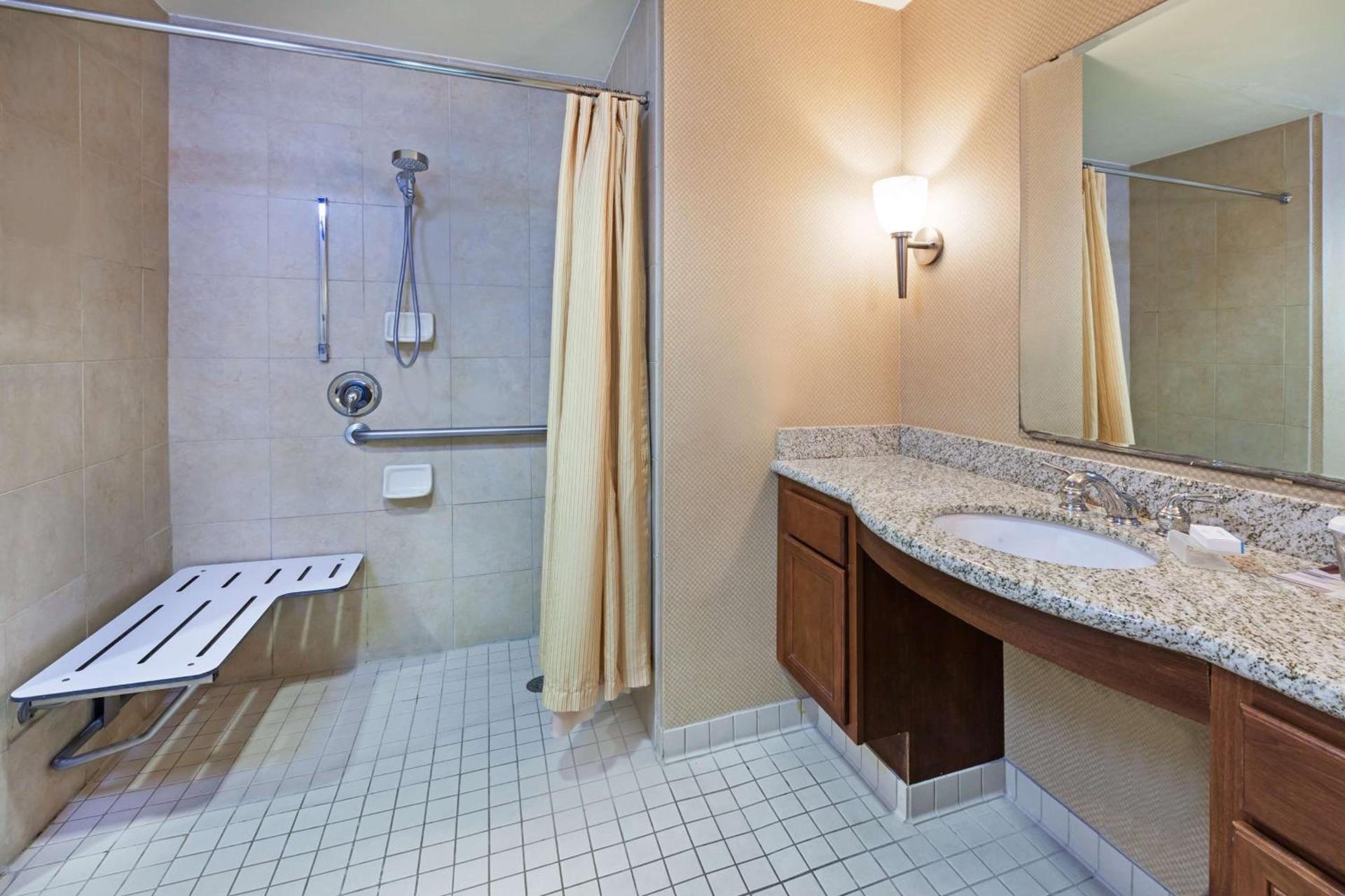 Homewood Suites Laredo at Mall Del Norte photo 29