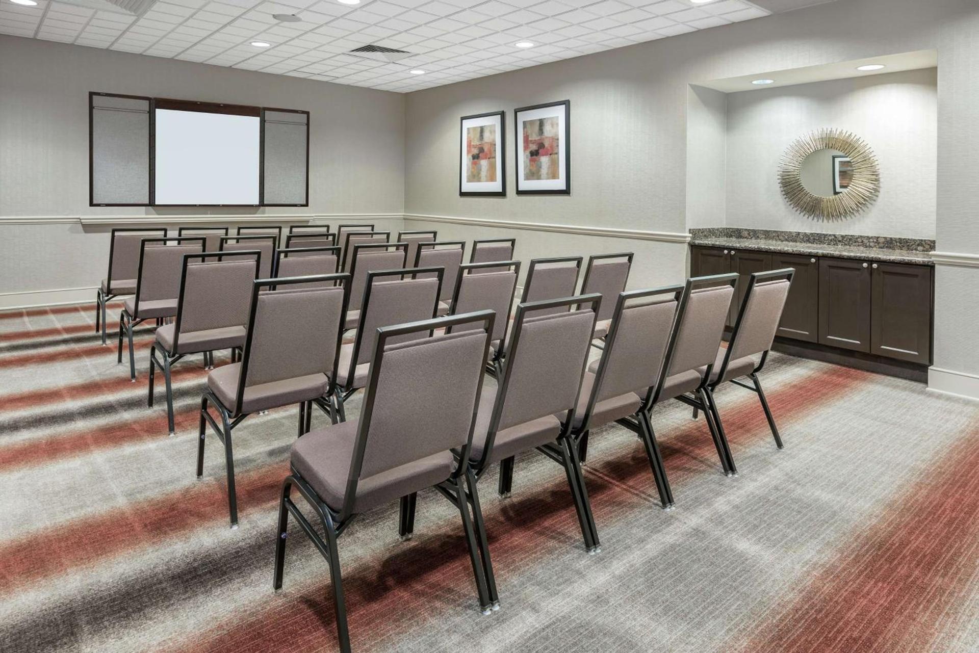 Homewood Suites Laredo at Mall Del Norte photo 36