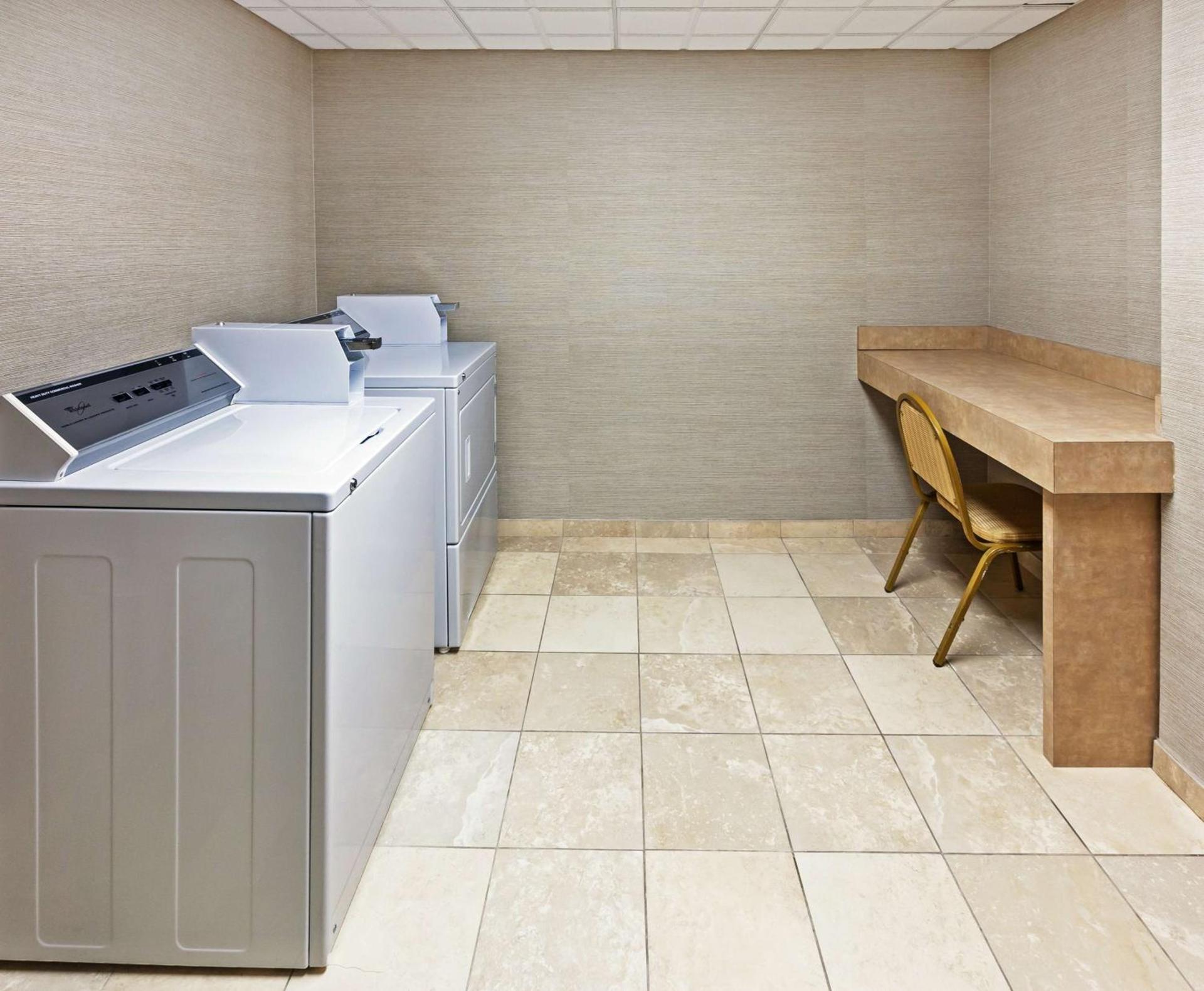 Homewood Suites Laredo at Mall Del Norte photo 40